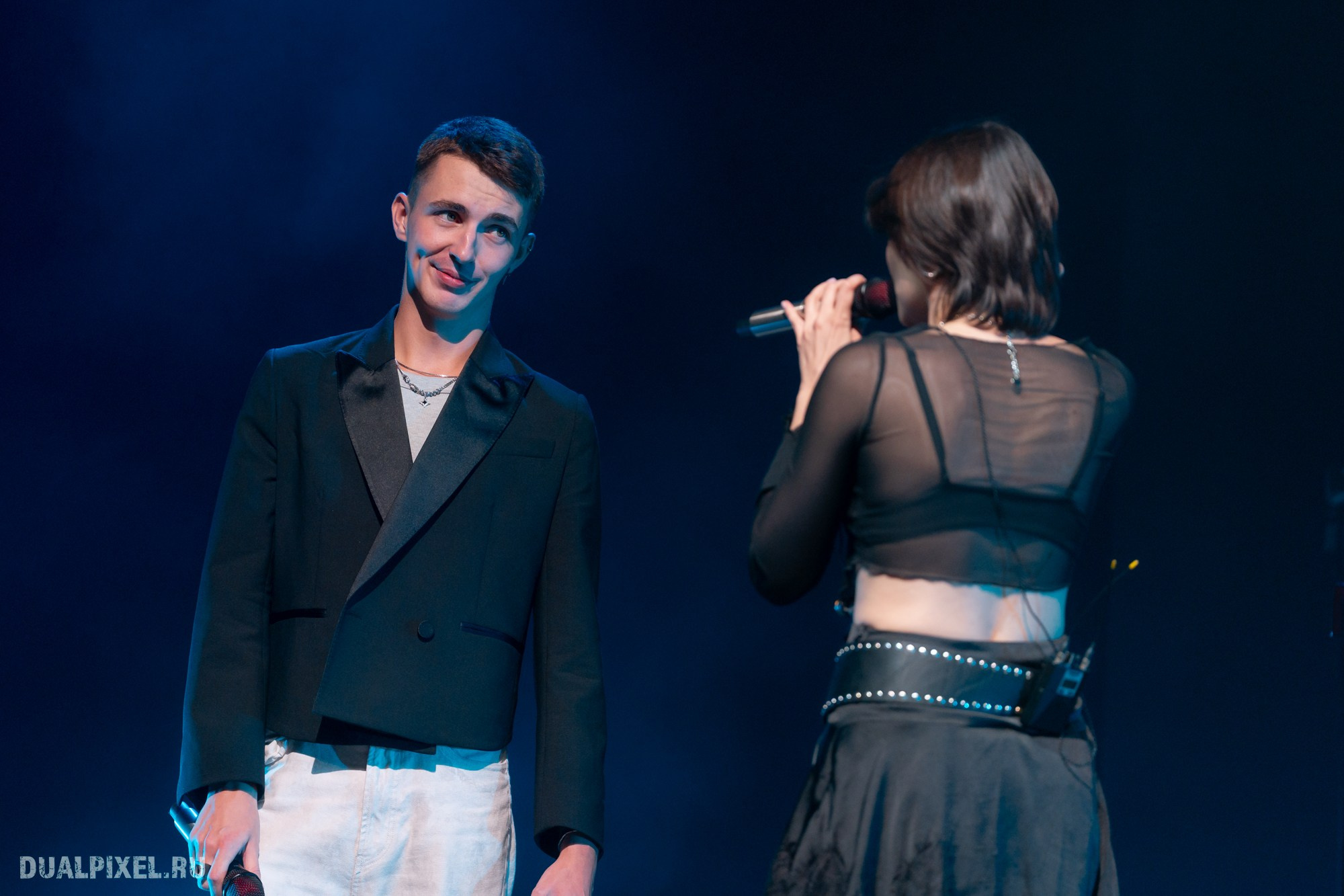 Mona. Магия музыки в кадре: Концертная Фотография