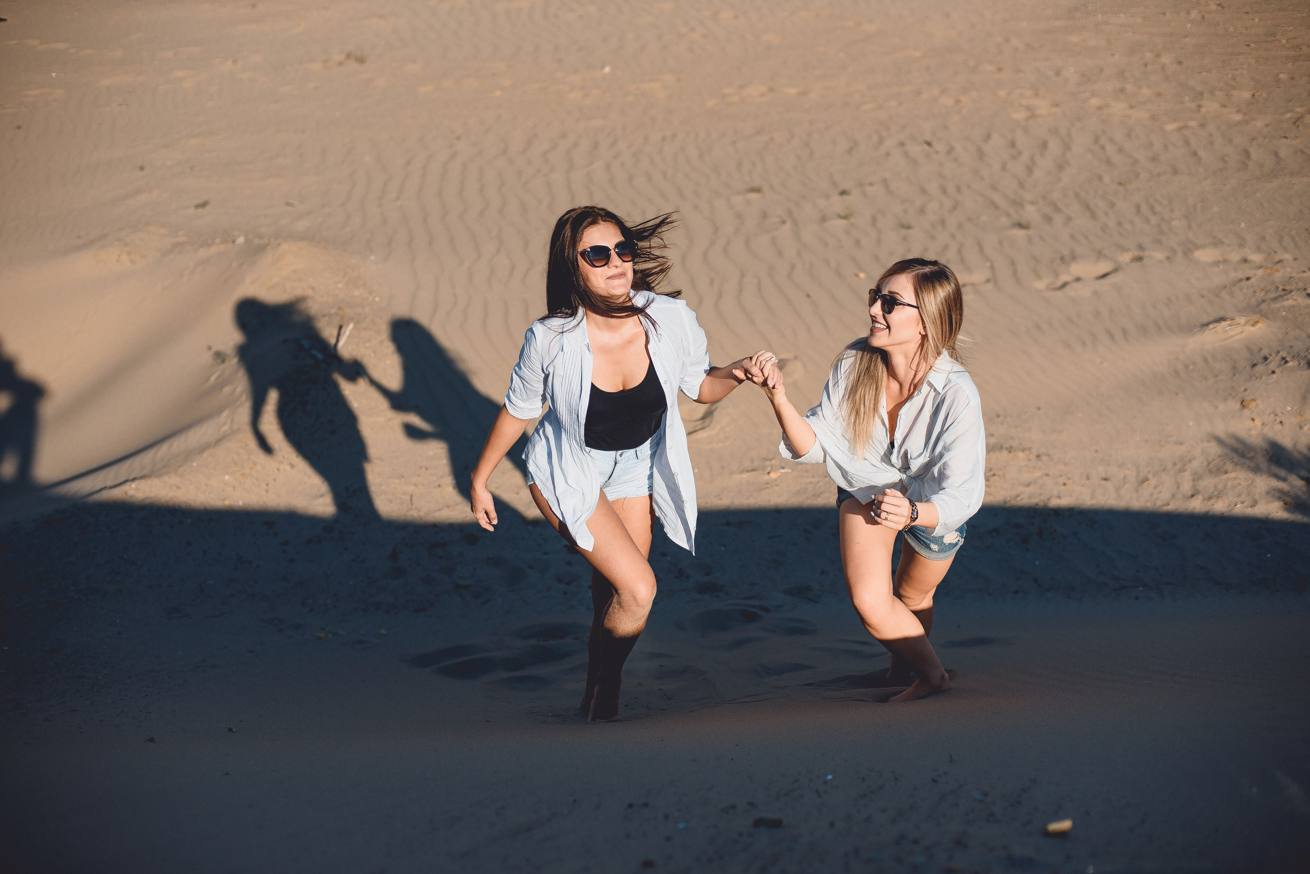 Саша и Вика. Главная