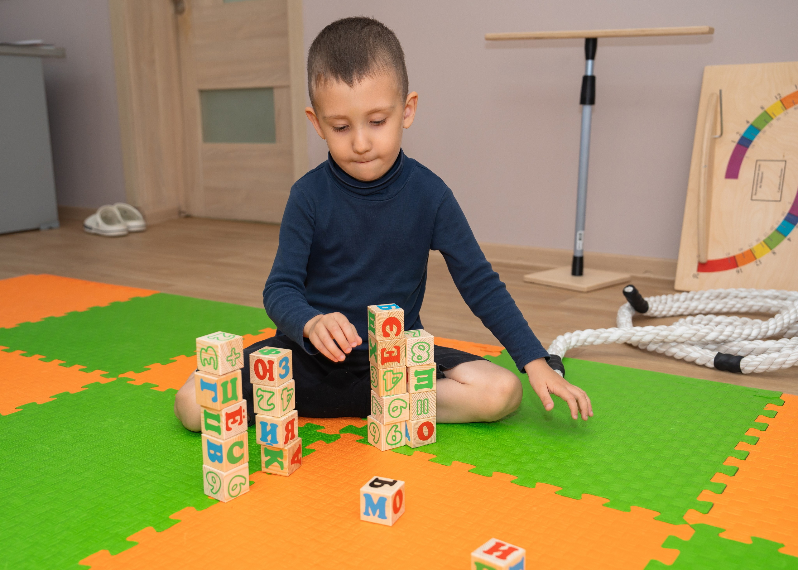 Нейроигры: весело и полезно. Крамер Юлиана детский и семейный фотограф