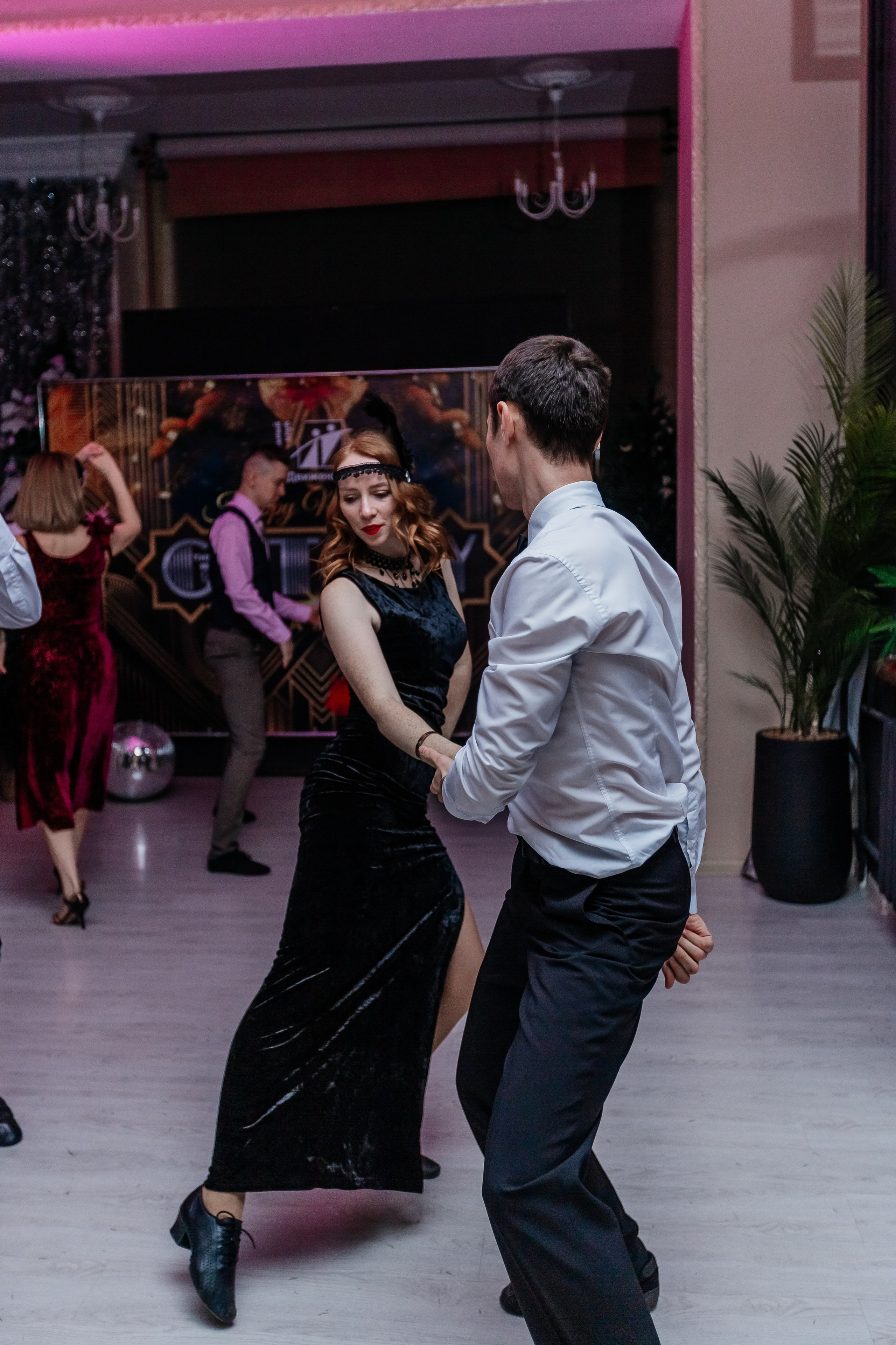 Новогодняя танцевальная хастл-вечеринка в стиле Гетсби. Фотограф Краснодар Марго Хелбен