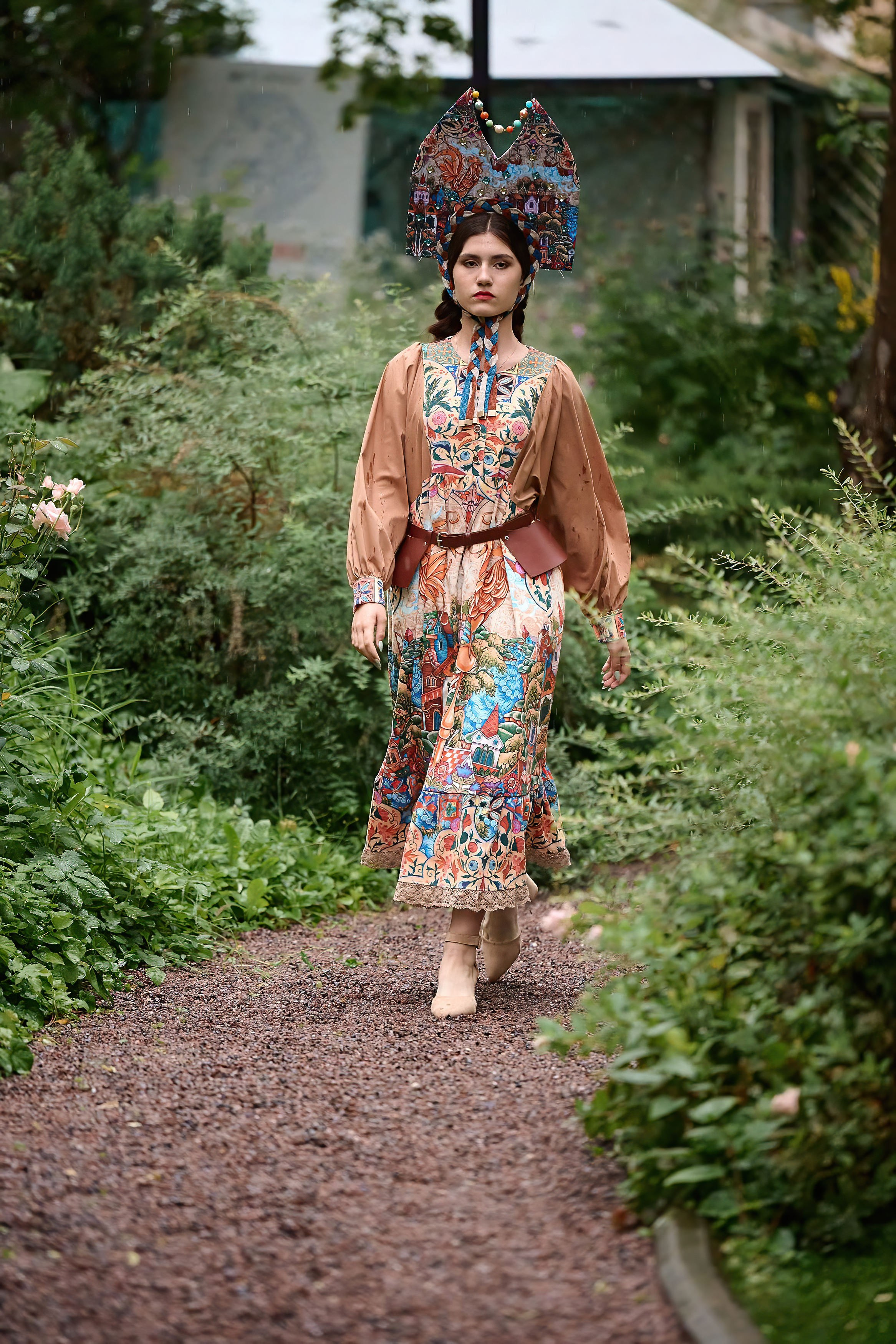 Душегрея. 2024. Дима Бабушкин. Фотограф. Подиум. Репортаж. Творчество. Дорого