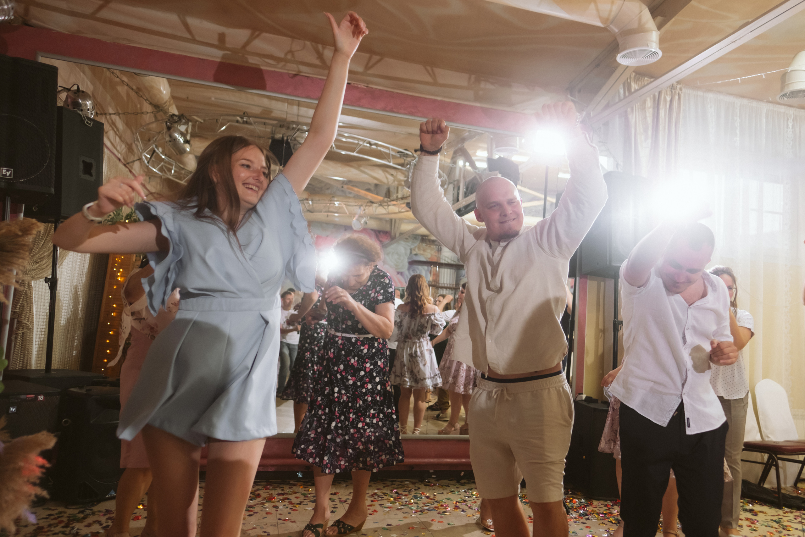 Виталий и Анна. Антонина Мезинова фотограф Михайловка и Волгоград