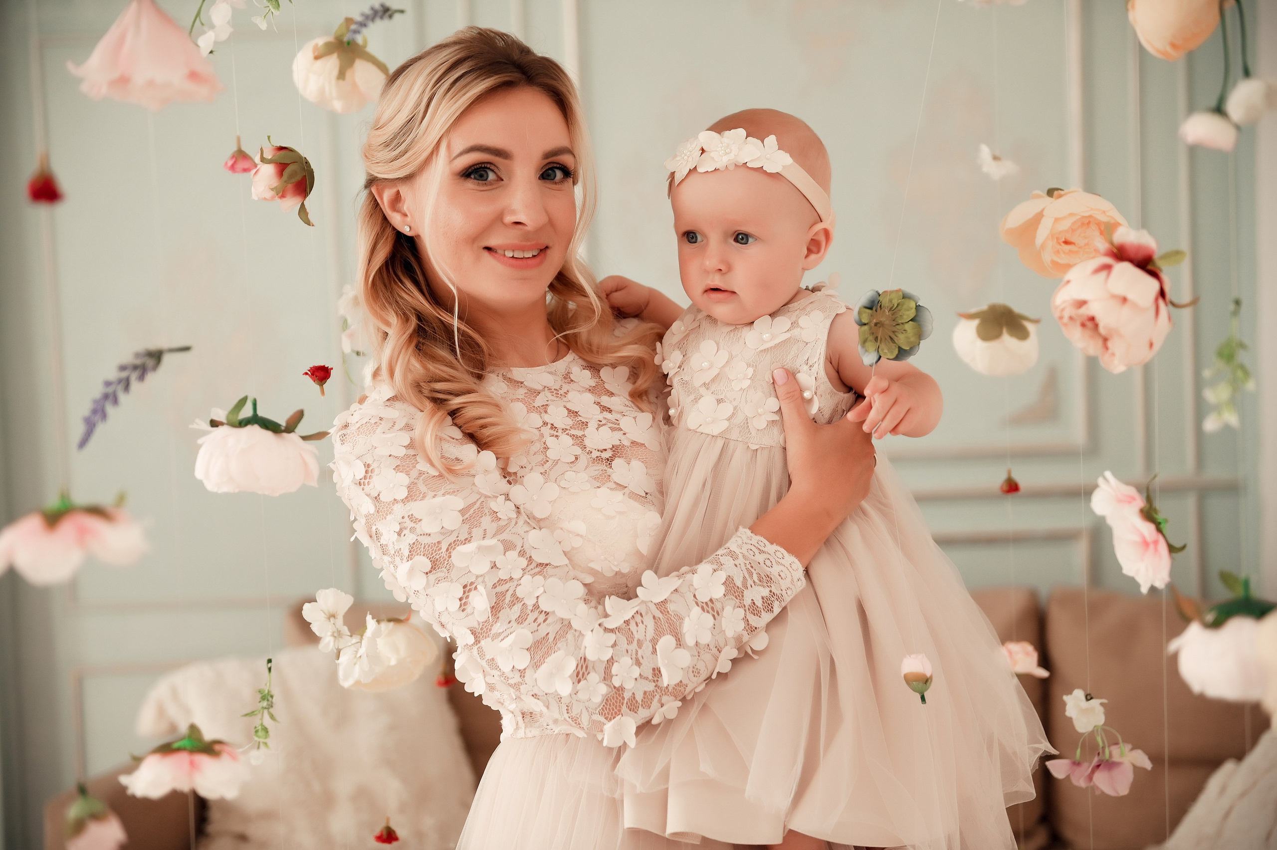 Семейная на 1 годик. Свадебный, семейный, детский, контент фотограф в Омске Максим Ильин