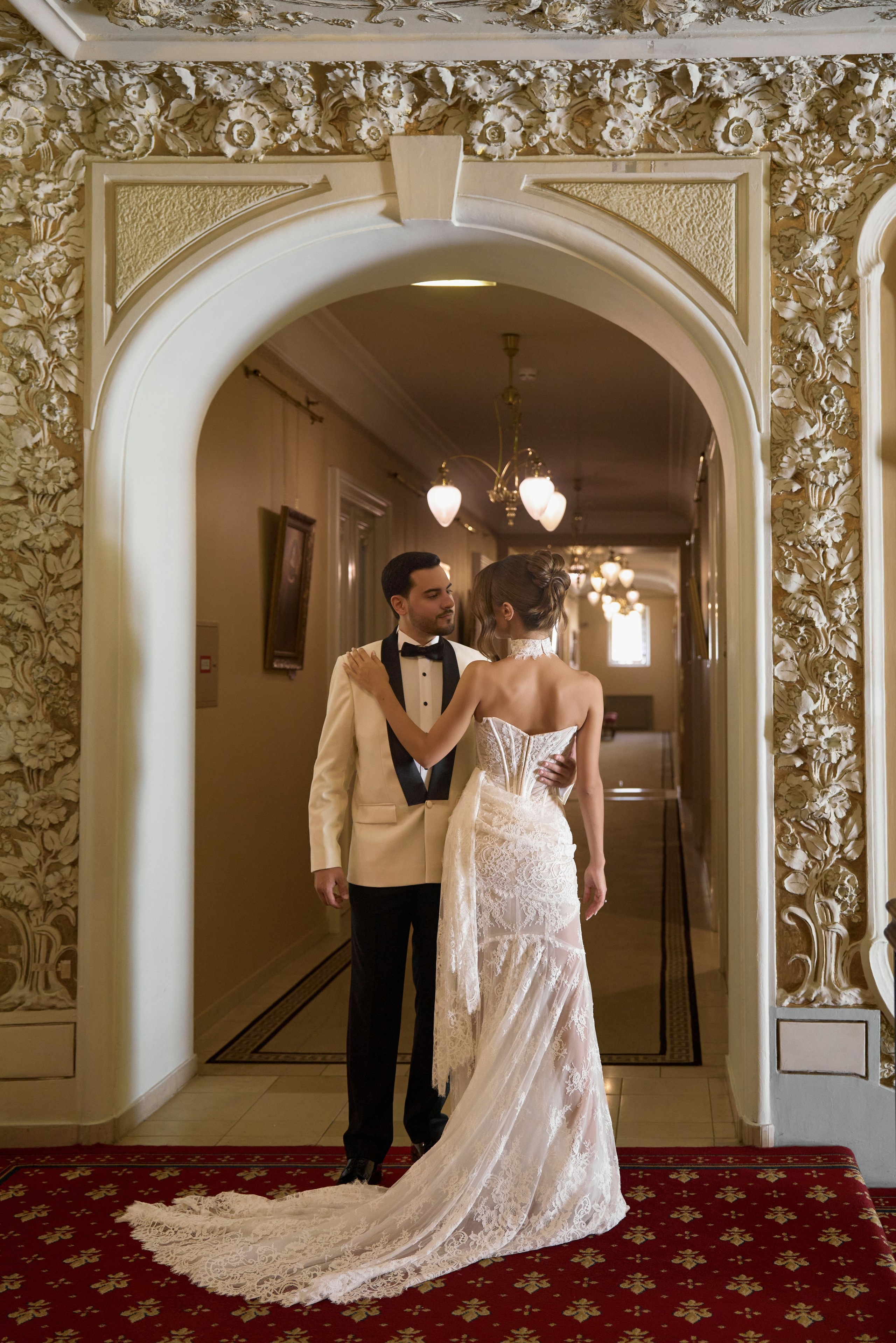 Свадебная фотосессия: отель Националь и Вилла Ротонда. Свадебный и коммерческий фотограф |Саратов Москва|