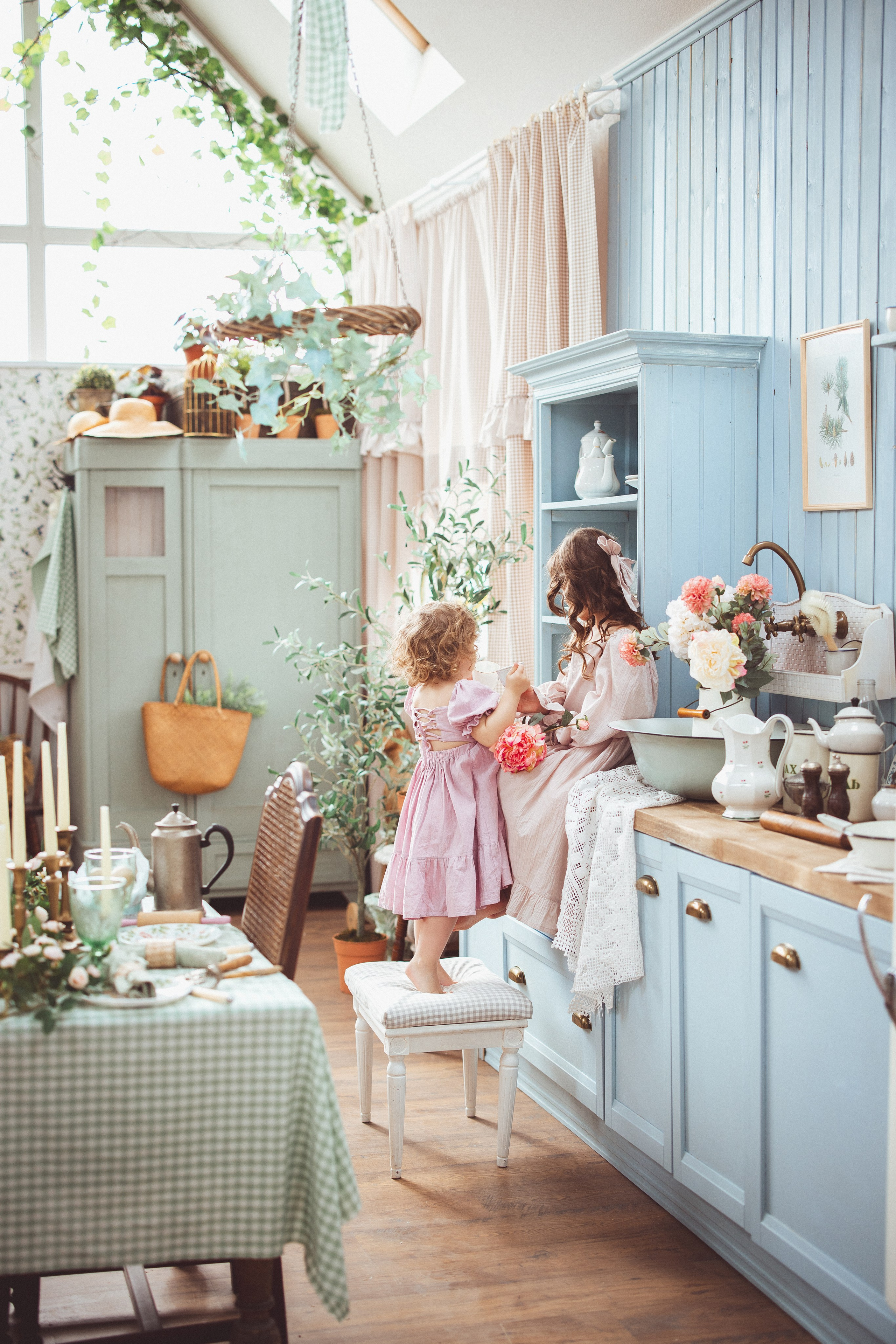 Пасхальные фотосессии в фотостудии Ольги Сурухановой, город Краснодар. Семейный и детский фотограф в Краснодаре Анна Трашкова