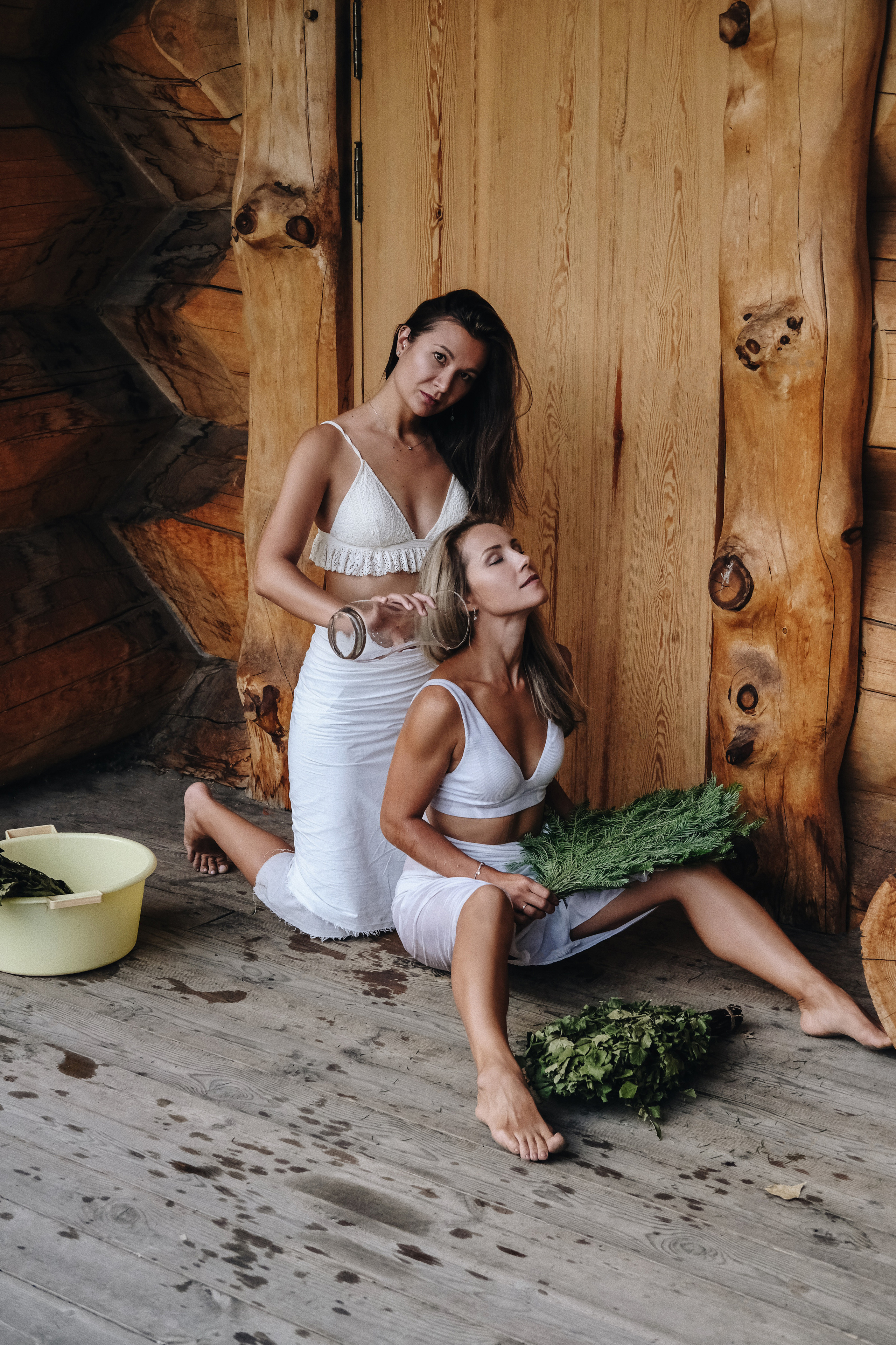 НАДЯ И АНЯ. КРИСТИНА ГУСЬКОВА