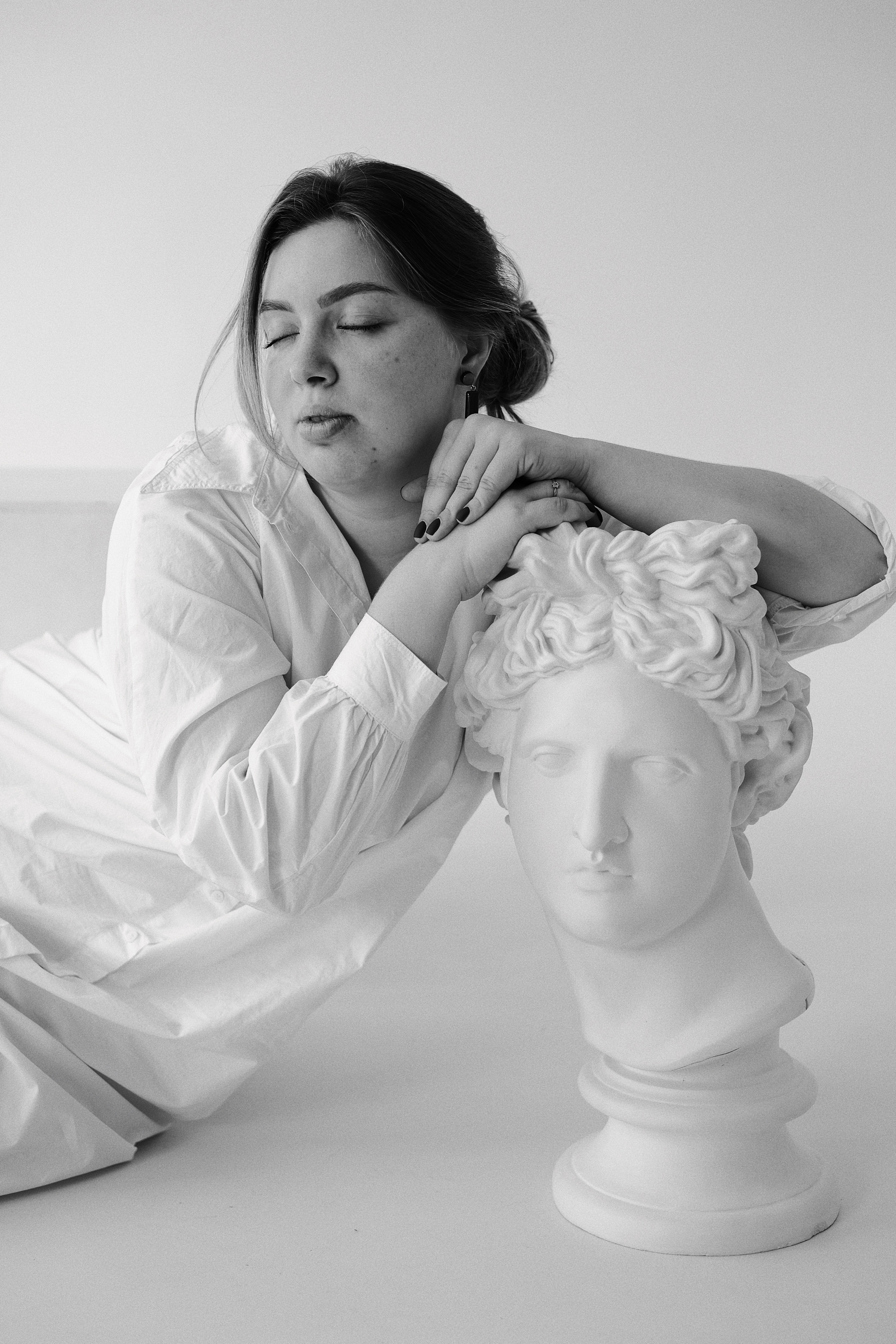 PEOPLE. МАША. КРИСТИНА ГУСЬКОВА