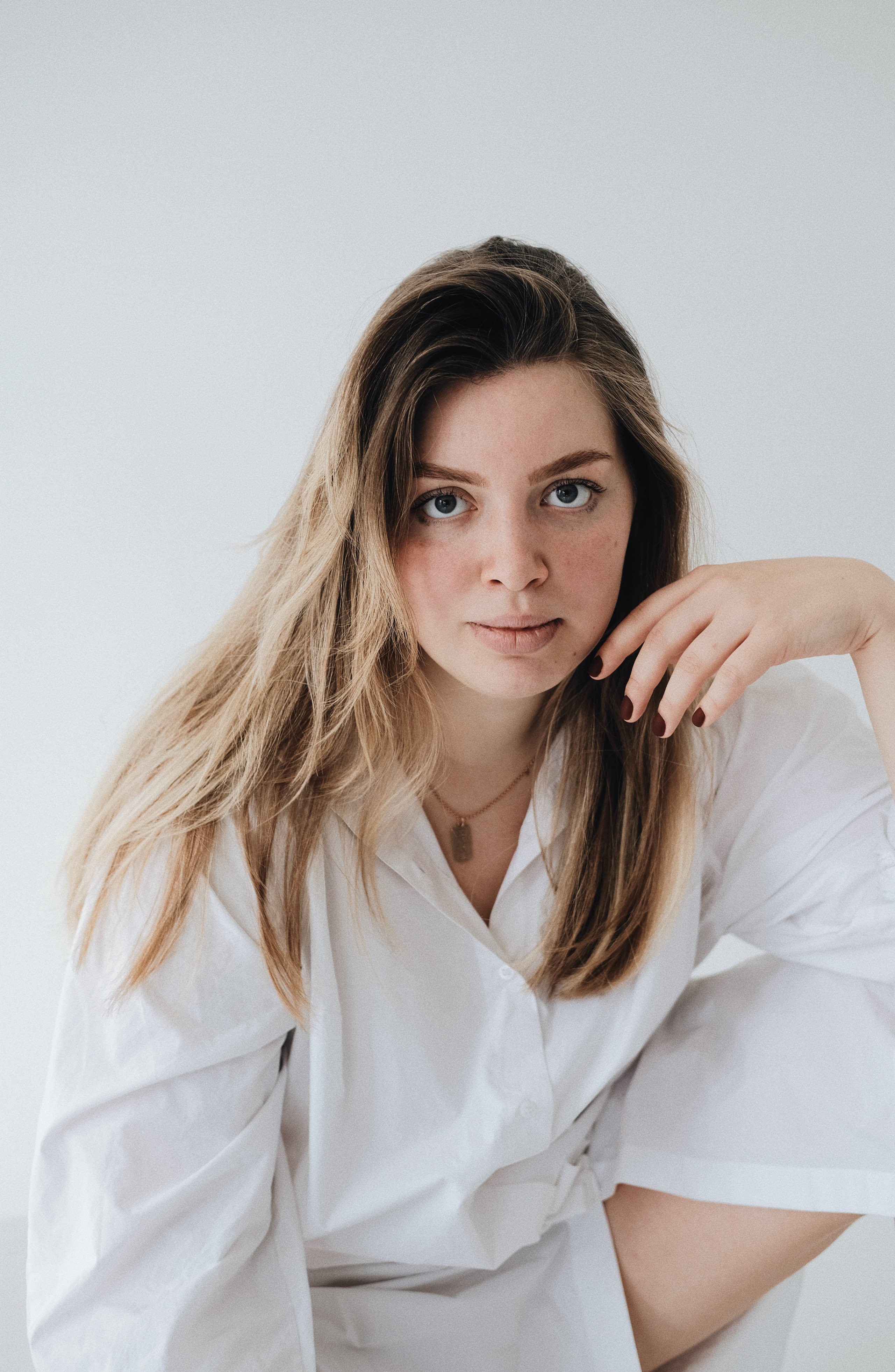 PEOPLE. МАША. КРИСТИНА ГУСЬКОВА