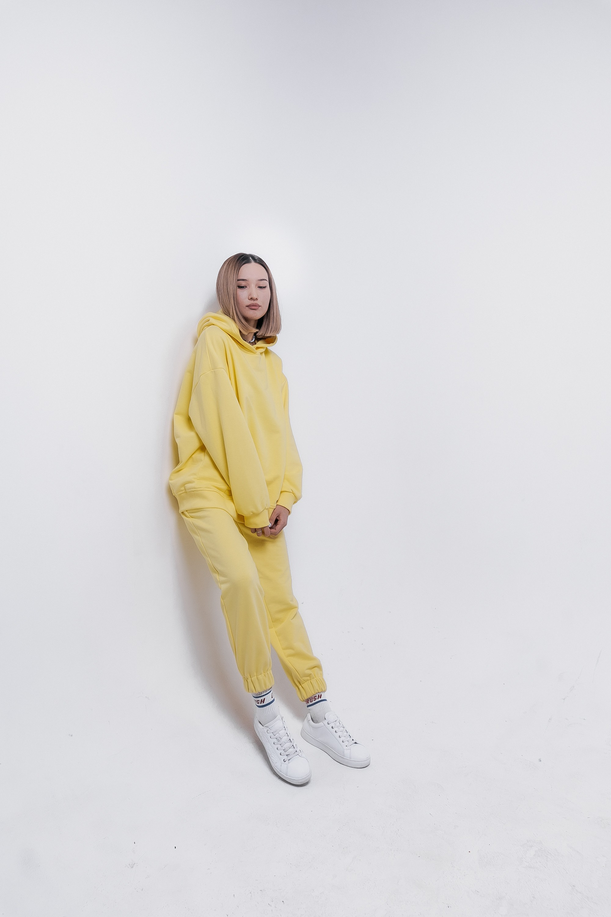 Одежда — Лукбук / Кампейн