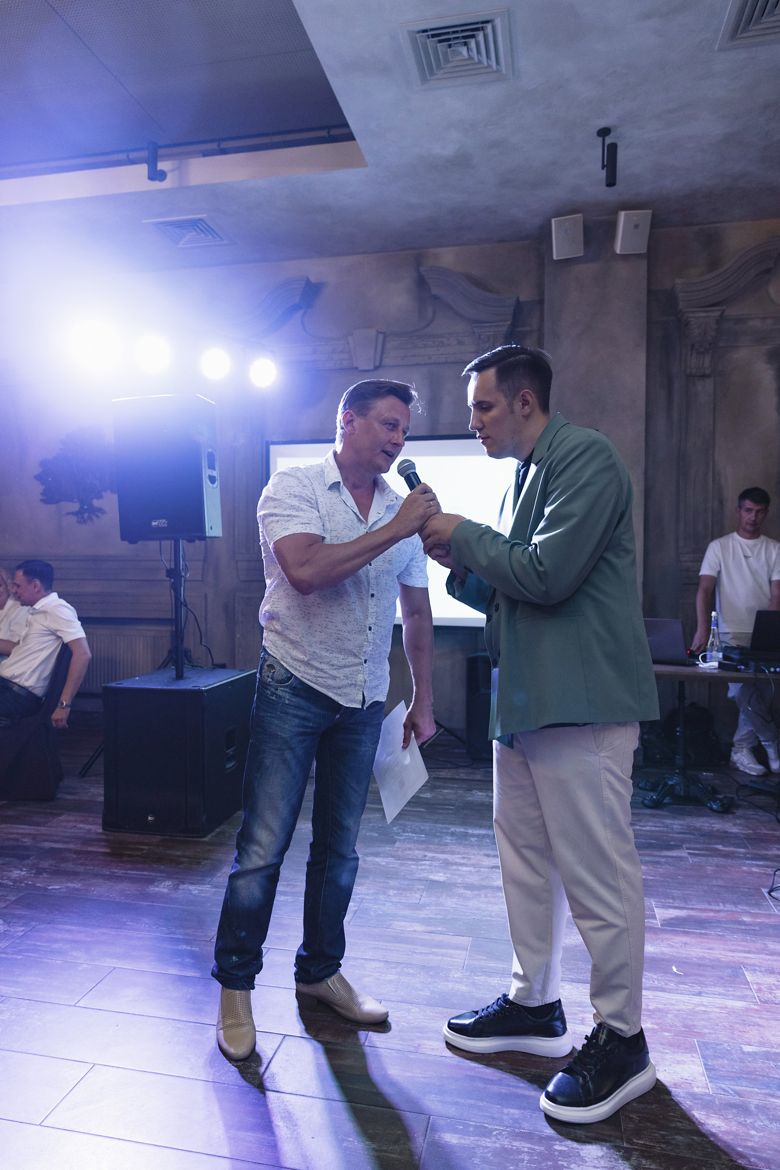 11 класс Гимназия 69. Фотограф и Видеограф в Краснодаре Юлия Солодченко