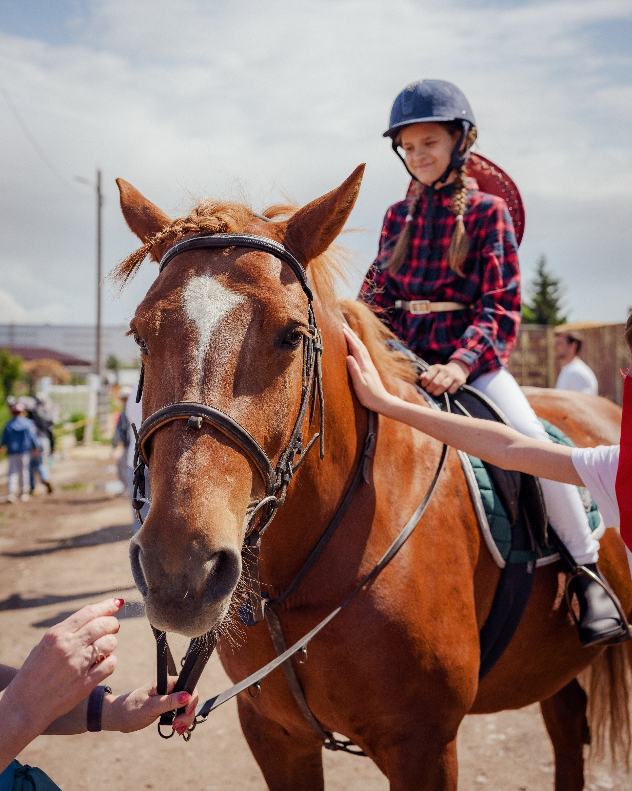 Конный клуб Горки. Портретный и семейный фотограф в Москве/Видное