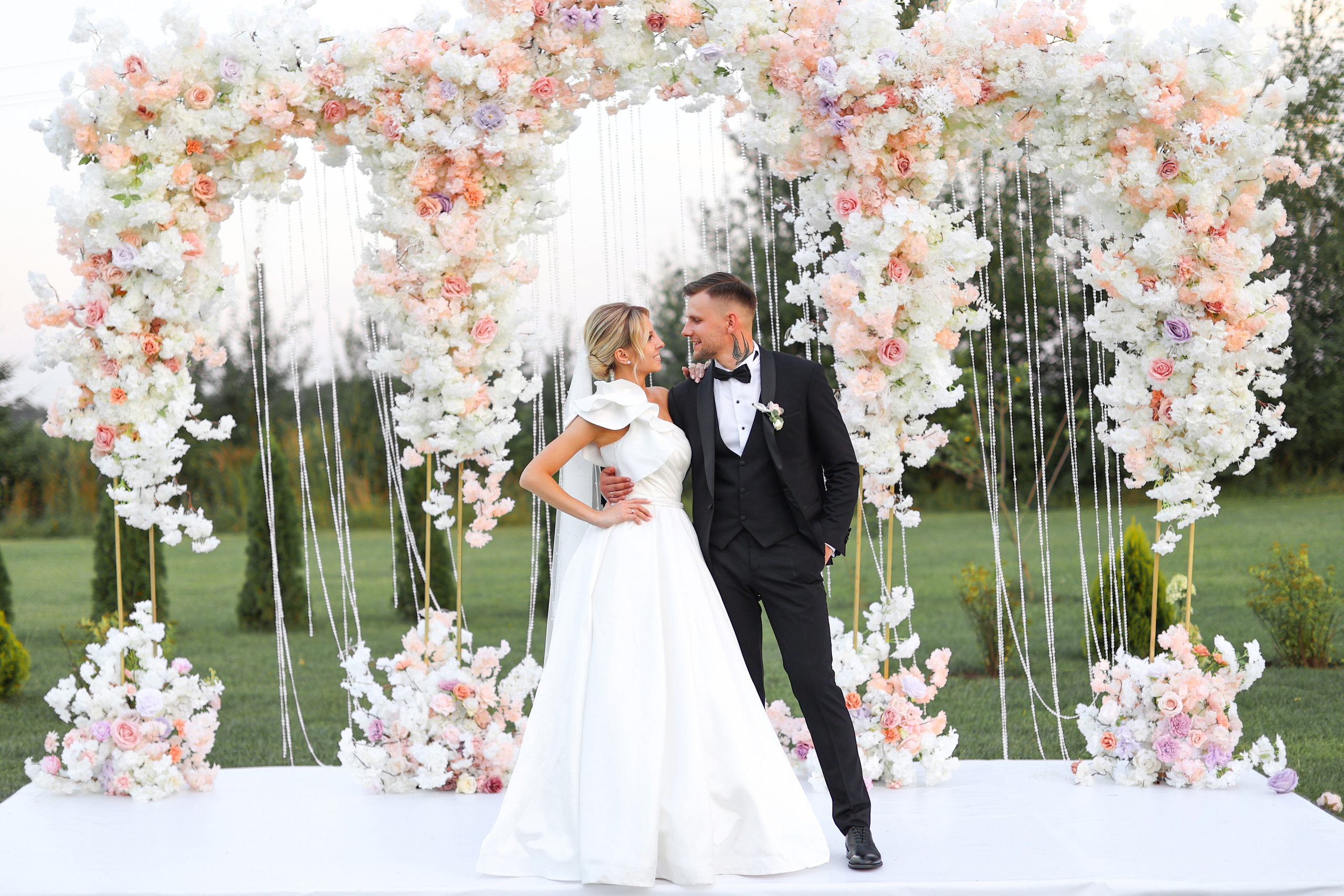 Ярик и Полина. Свадебные фотограф и видеограф в Минске Голдосовы Марина и Вадим