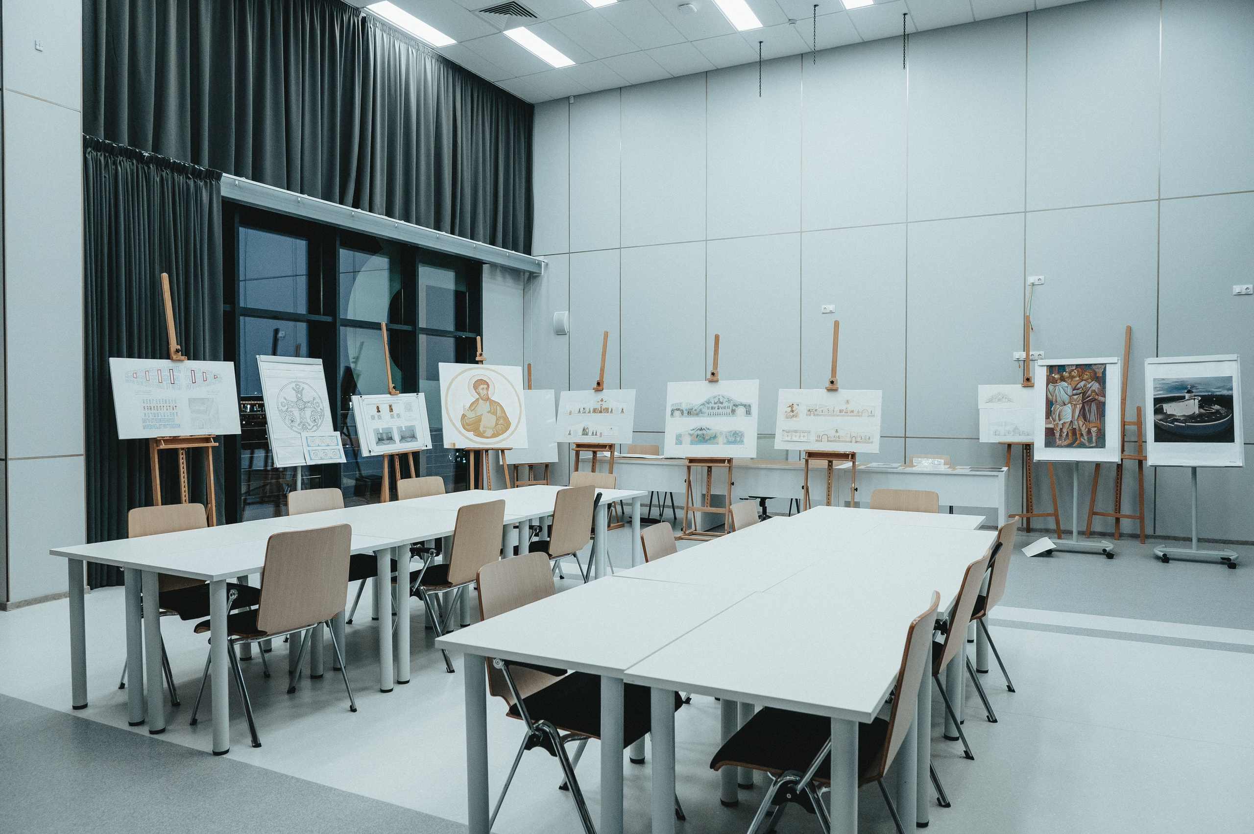 Интерьерная съемка выставки в Ростове-на-Дону