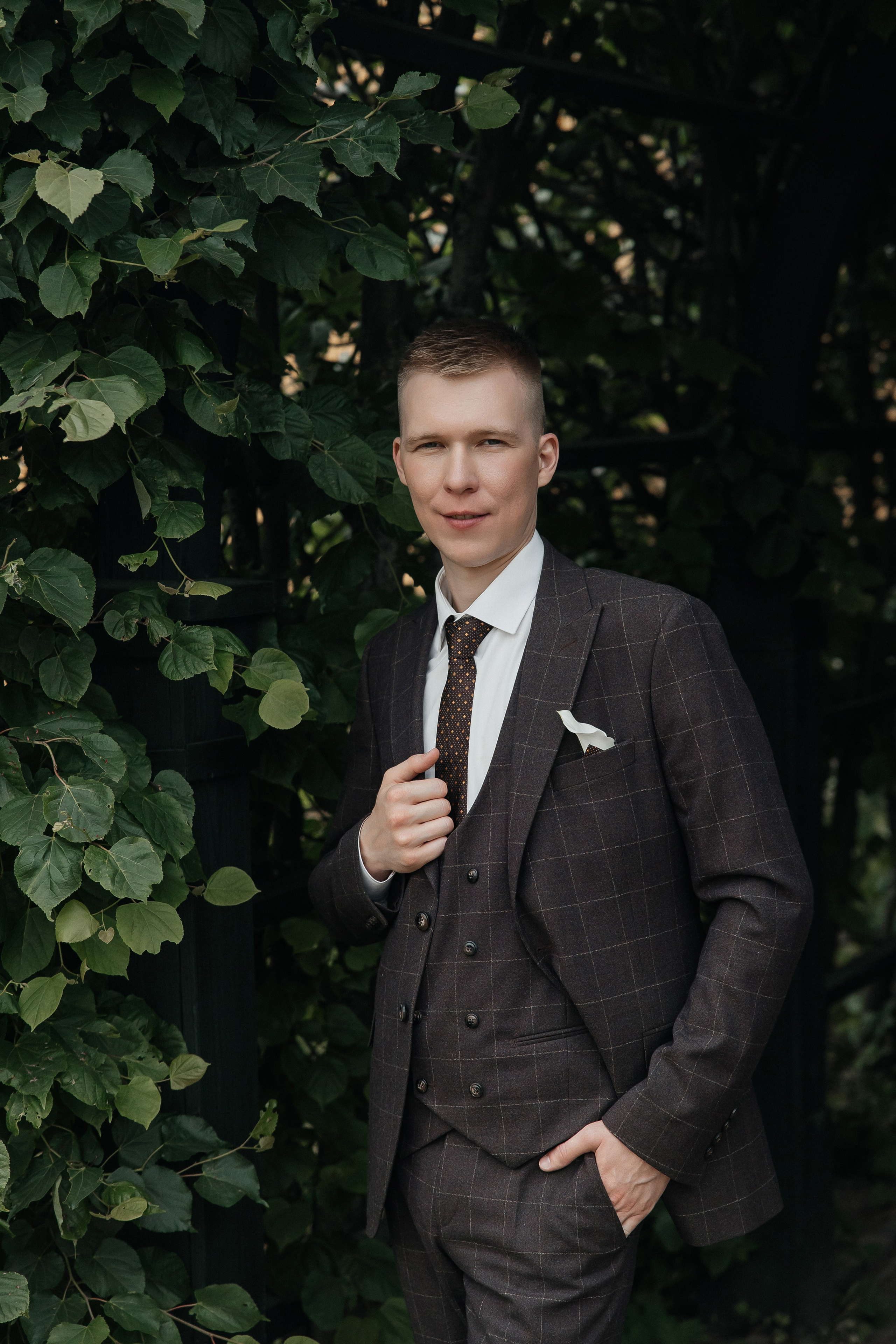 Свадебная фотосессия в Усадьбе Кусково. Свадебный фотограф в Москве Дарья Олендарёва