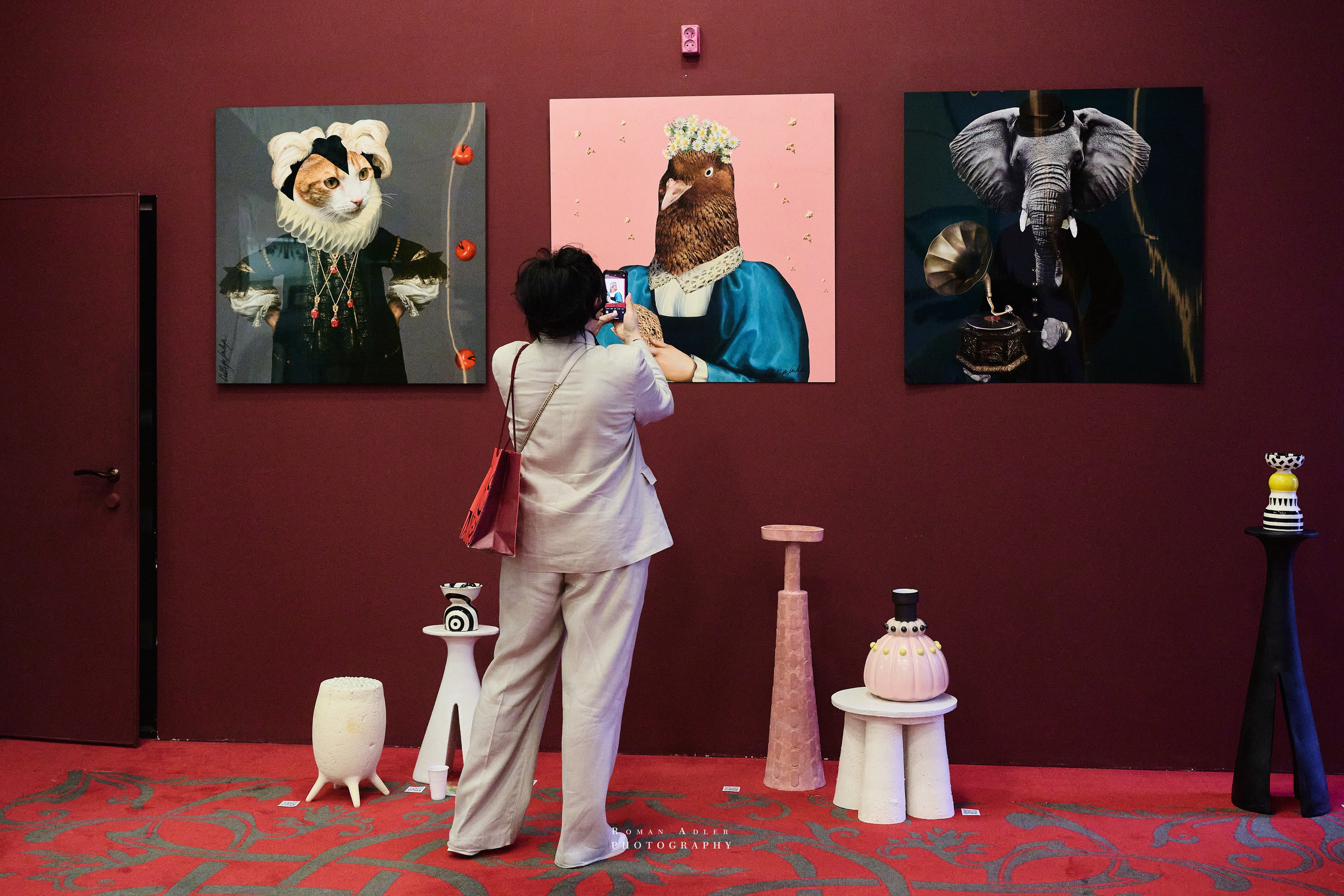 «Летние хроники» в международной галерее Redgallery. Фотограф Роман Адлер