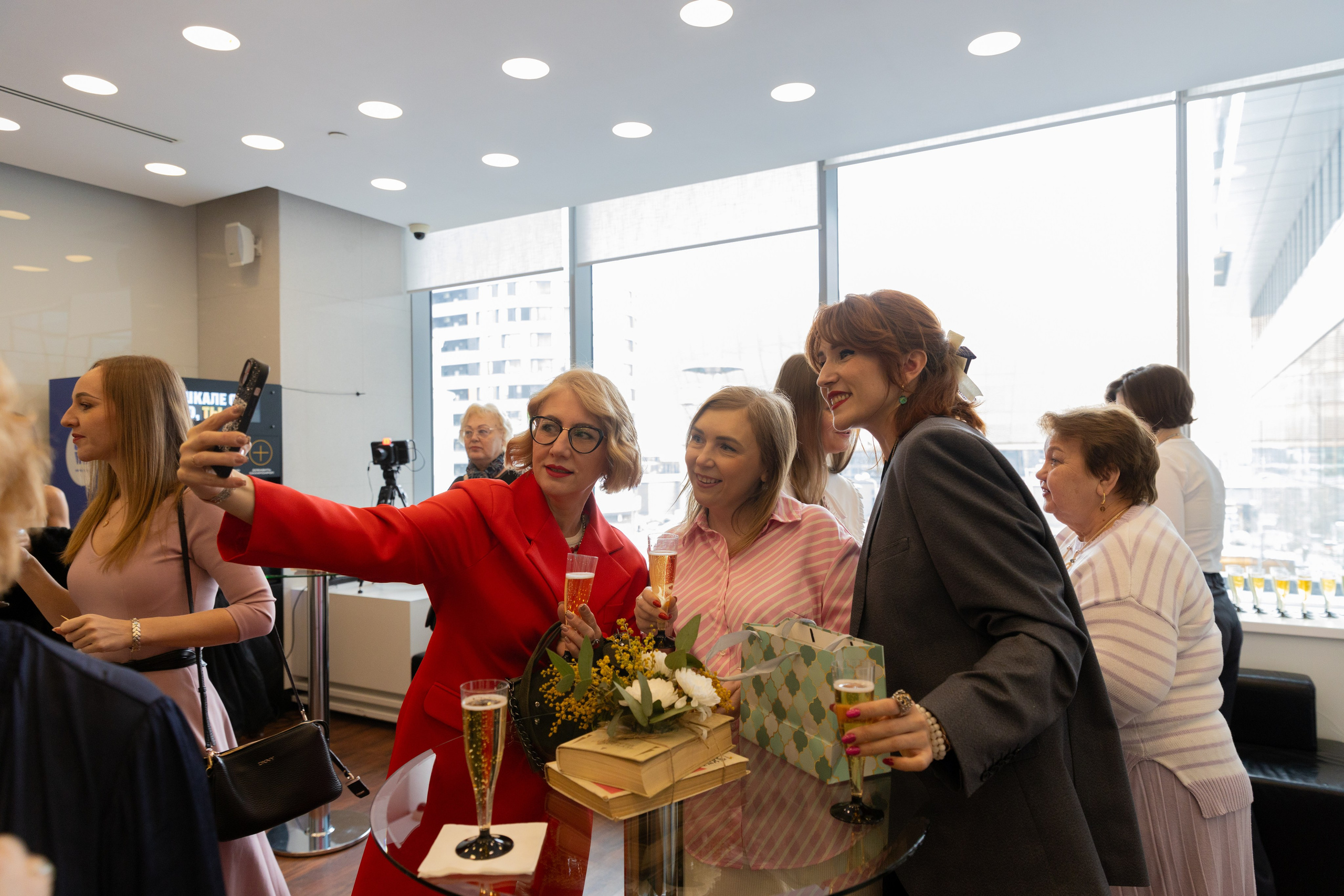 Презентация книги «История НИ одной женщины». Дацук Анна Фотограф из Екатеринбурга
