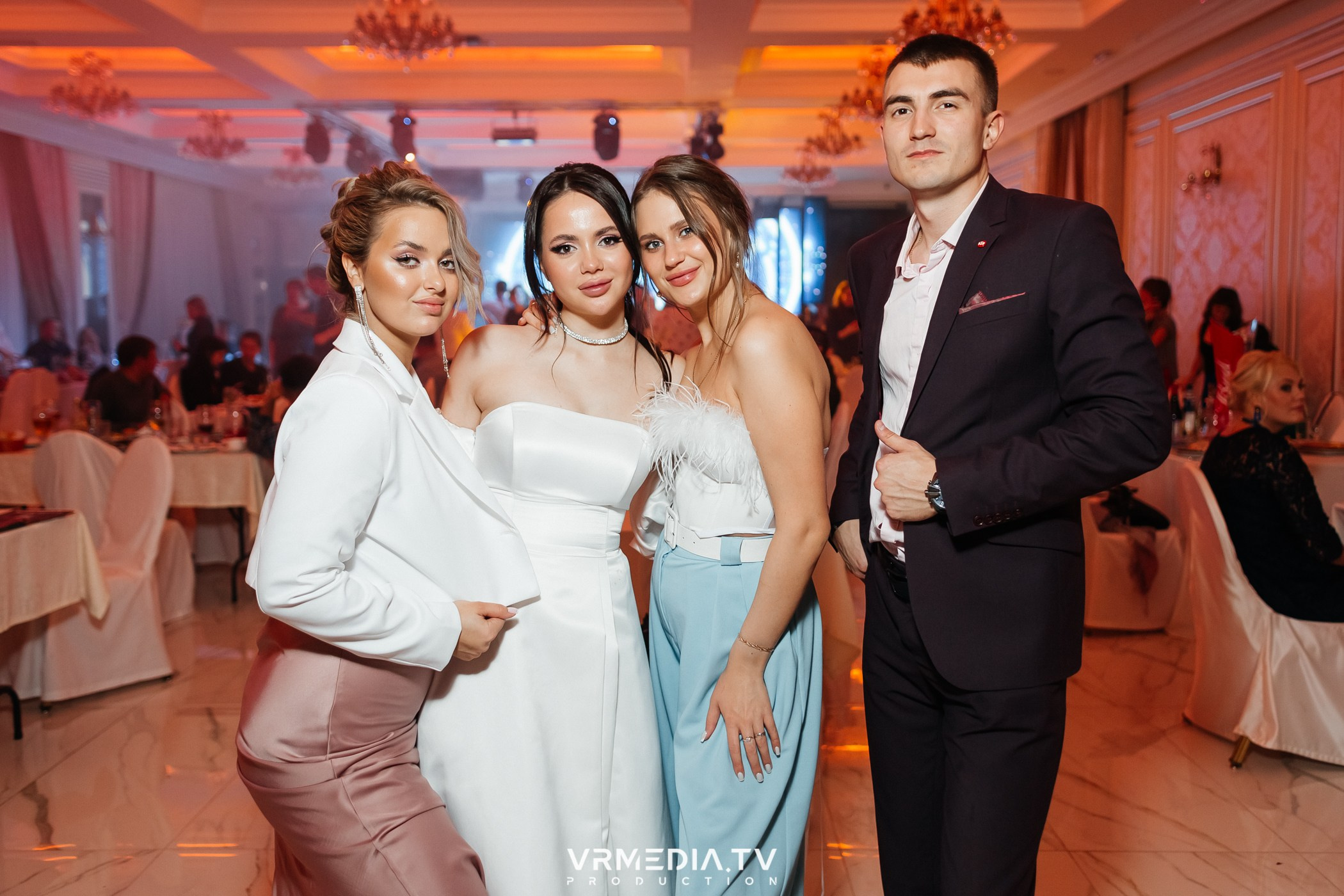 Выходные в ресторане «Лазурный берег»