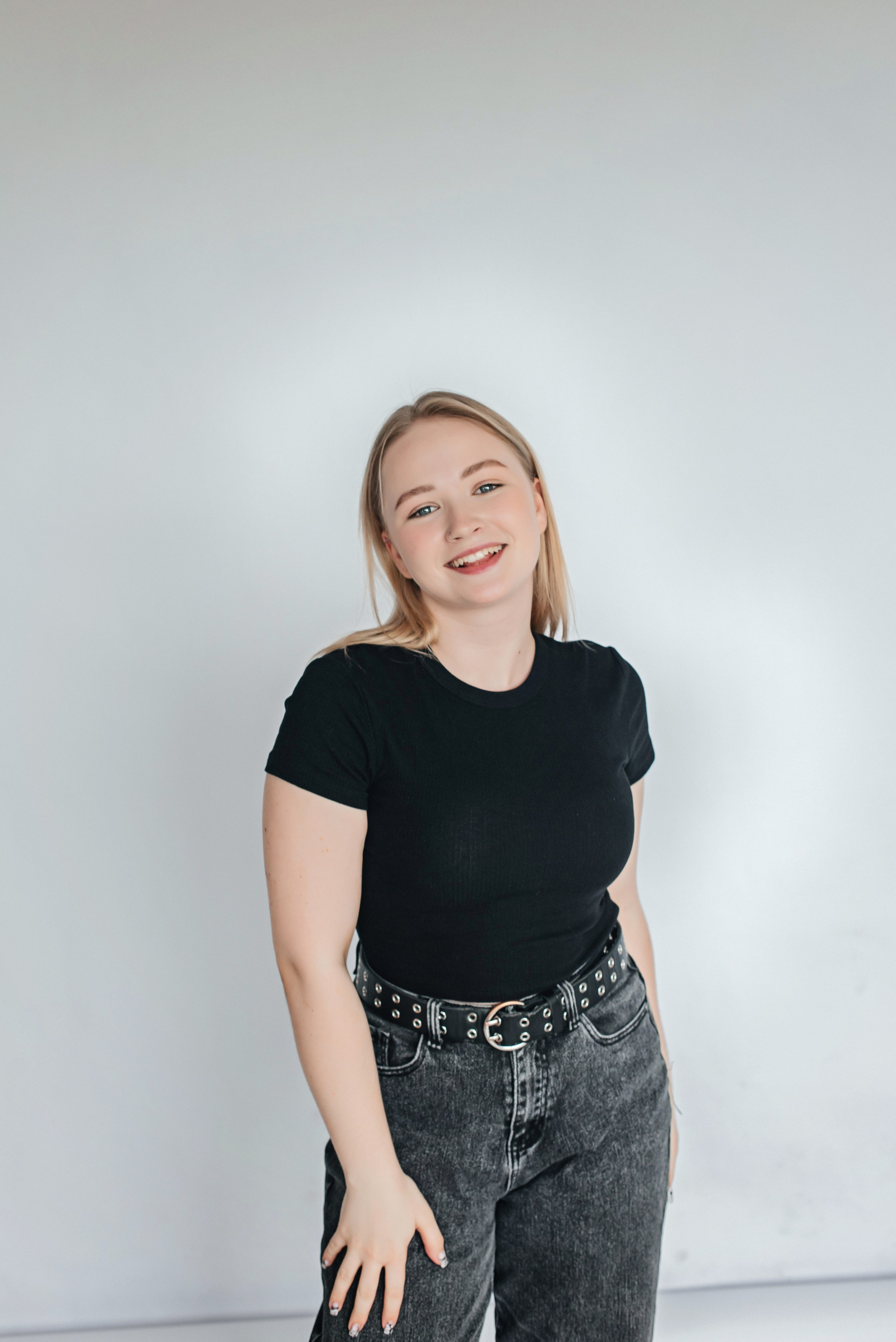 Анастасия в студии. Детский и семейный фотограф выпускной альбом Приморско-Ахтарск