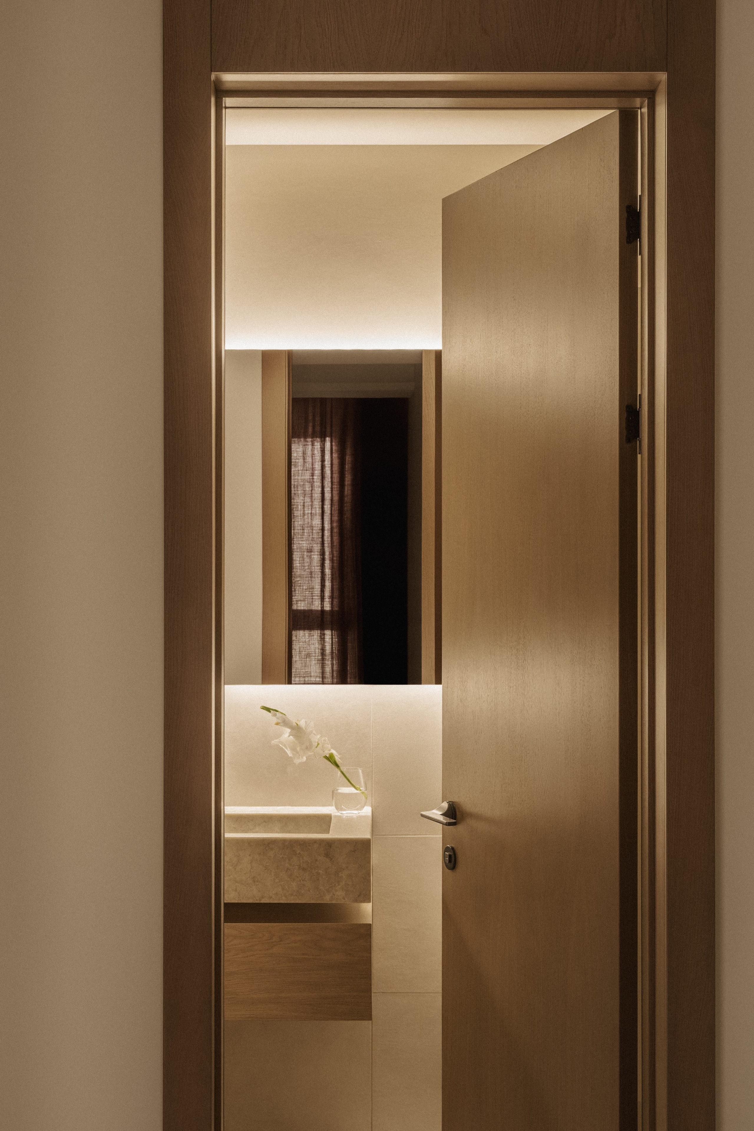 Bermet Subanova — Malina. Roman Yakunin — interior photographer in Almaty, Kazakhstan