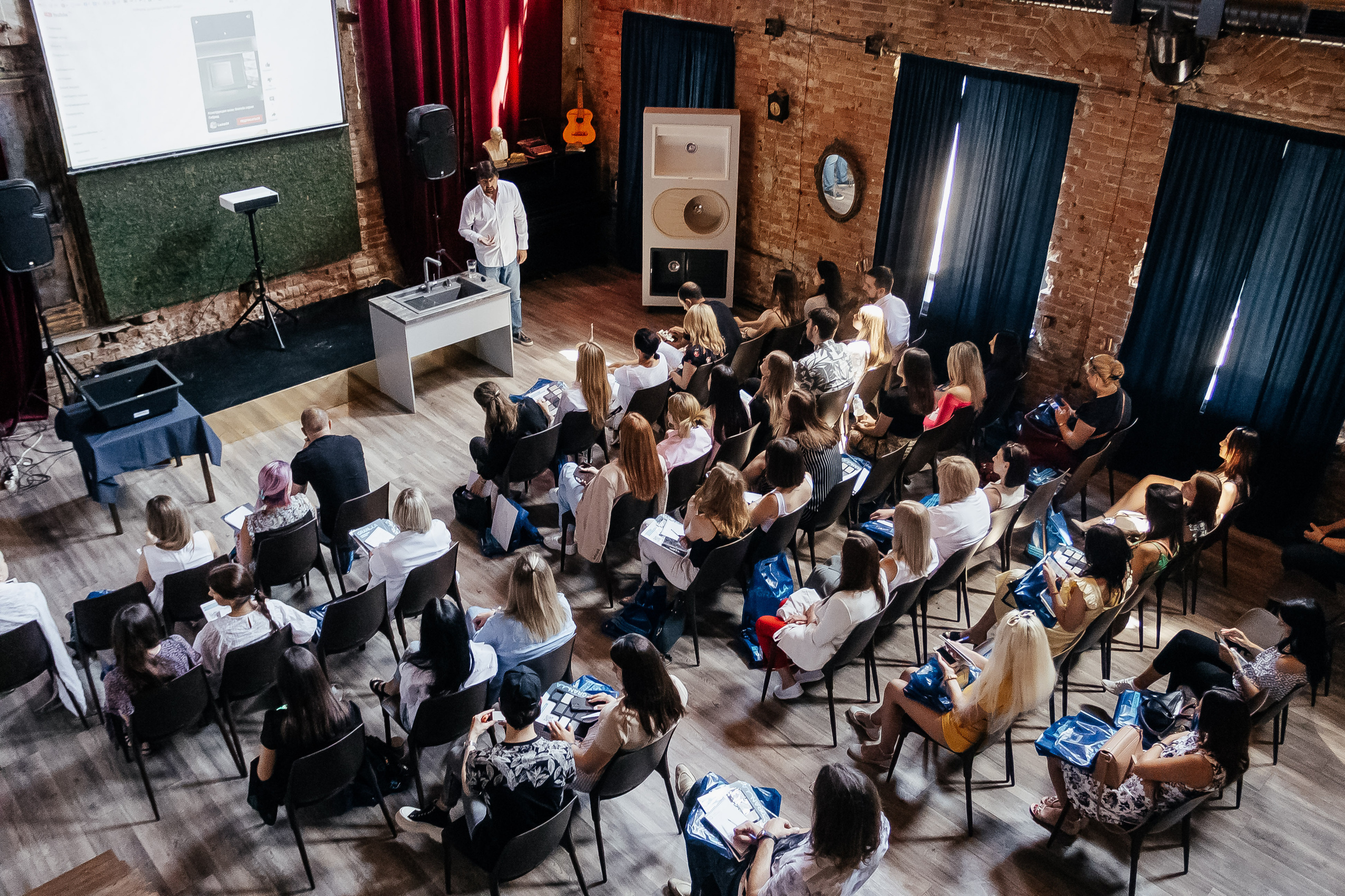 Семинар компании Granula. Контент фотограф в Ростове-на-Дону Мардус Павел