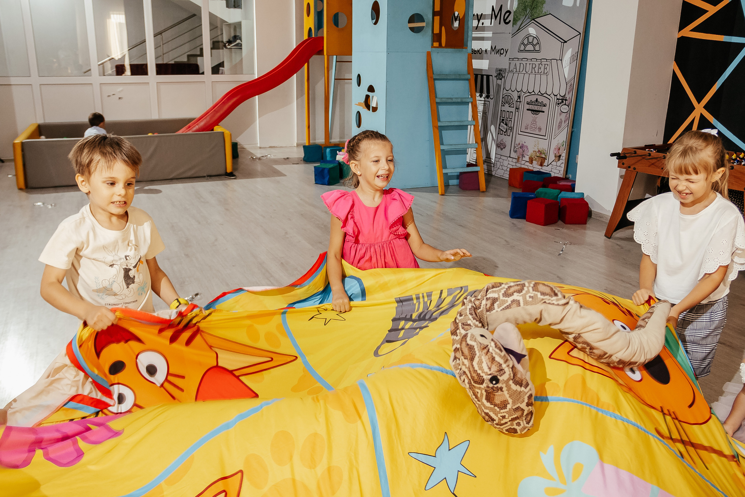 День рождение Миланы. Контент фотограф в Ростове-на-Дону Мардус Павел