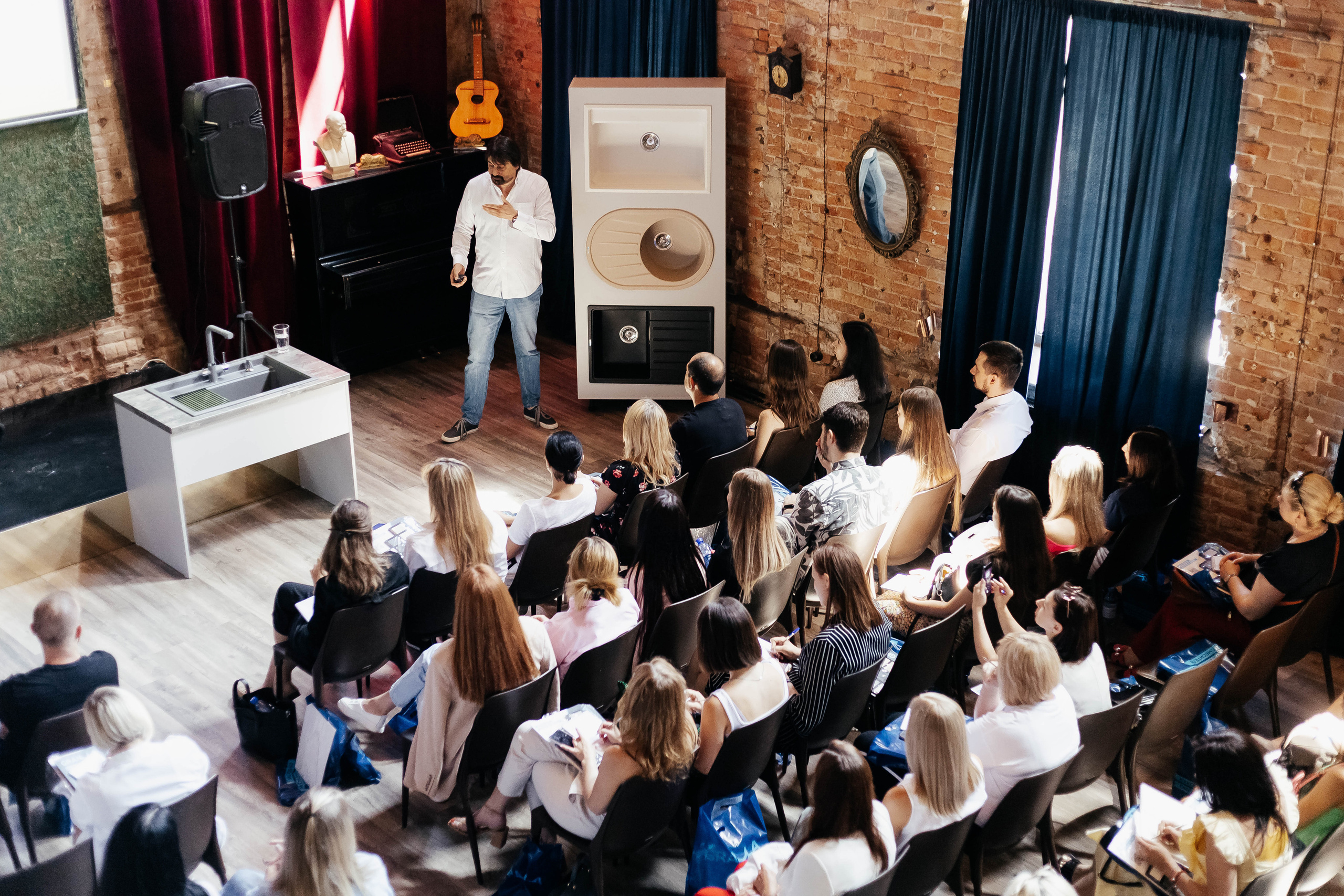 Семинар компании Granula. Контент фотограф в Ростове-на-Дону Мардус Павел