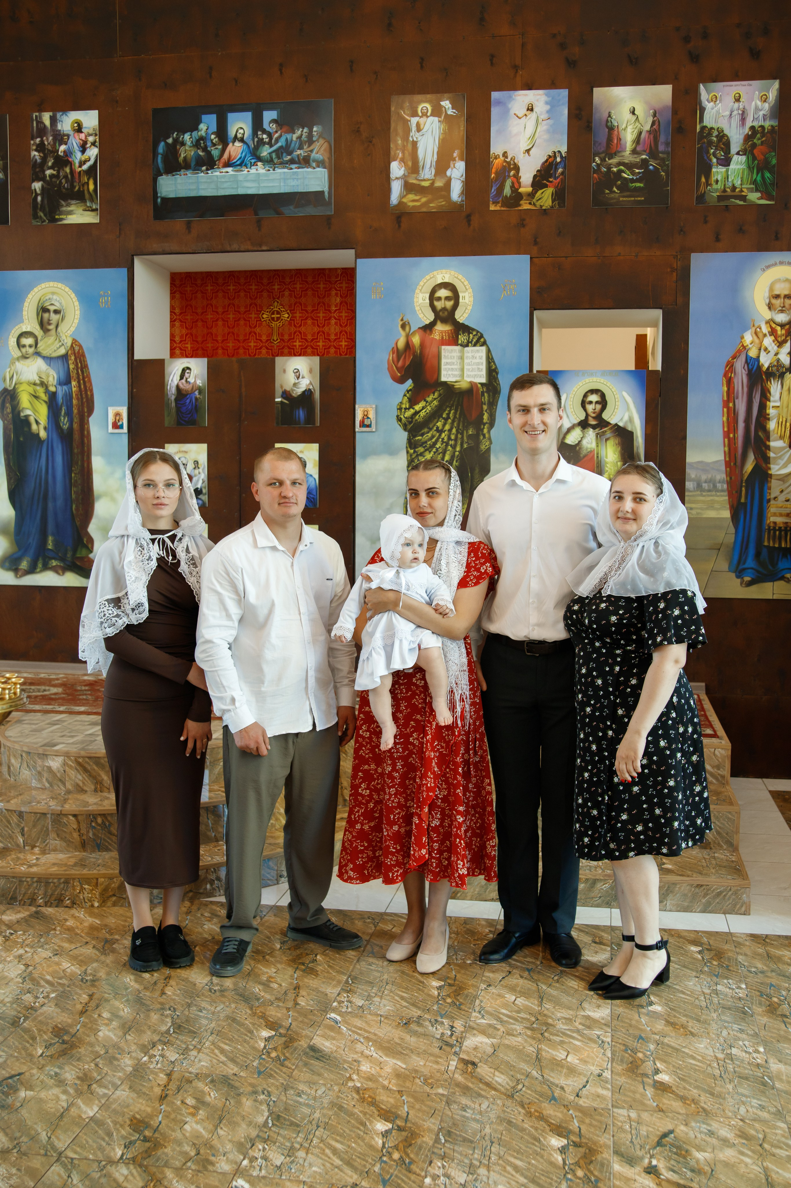 Таинство крещения Варвары. Свадебный фотограф Краснодар Марина Зверева