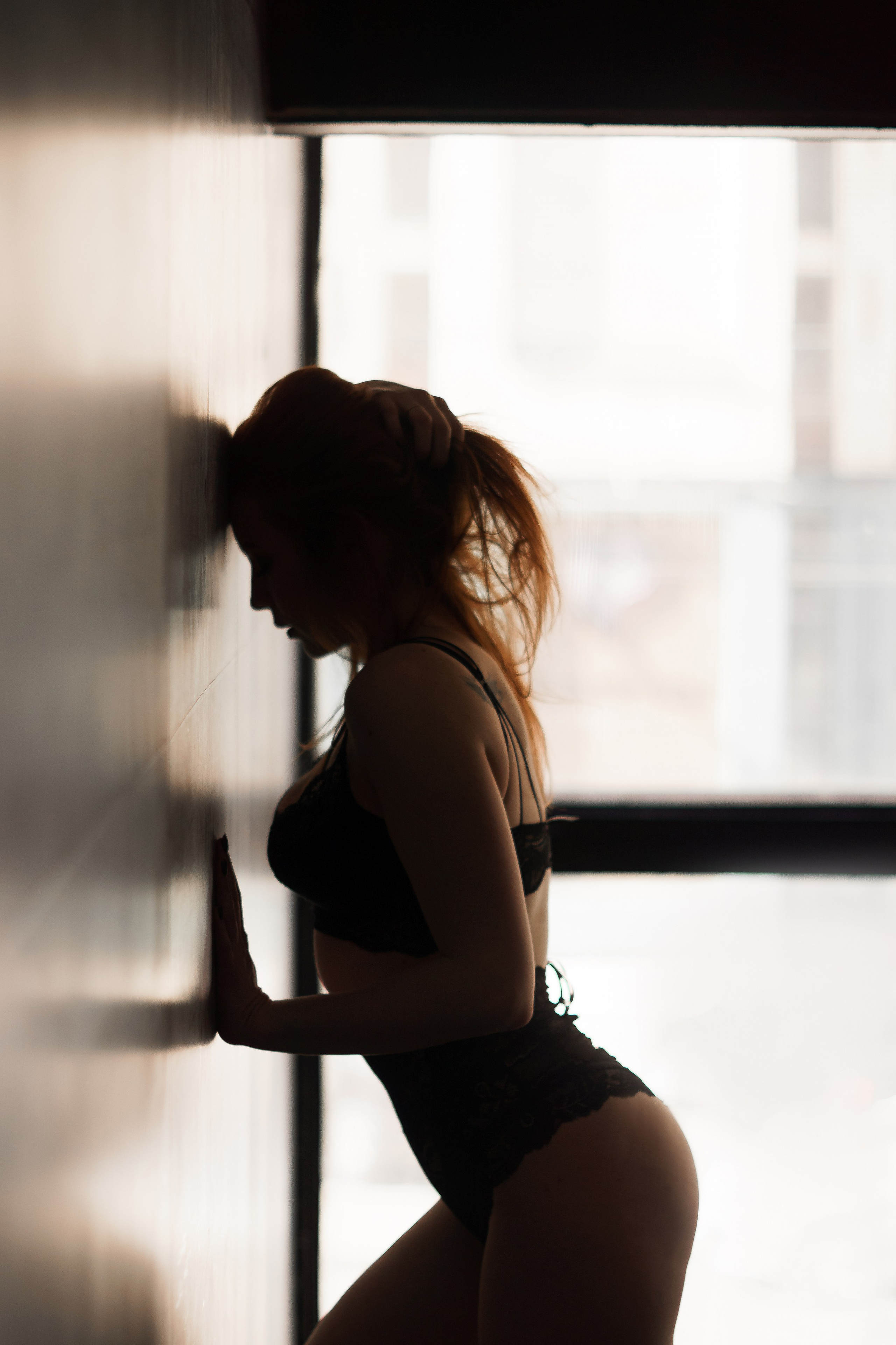 Идеи у стены. Будуарный / Ню Фотограф Наталья Шевченко Минск