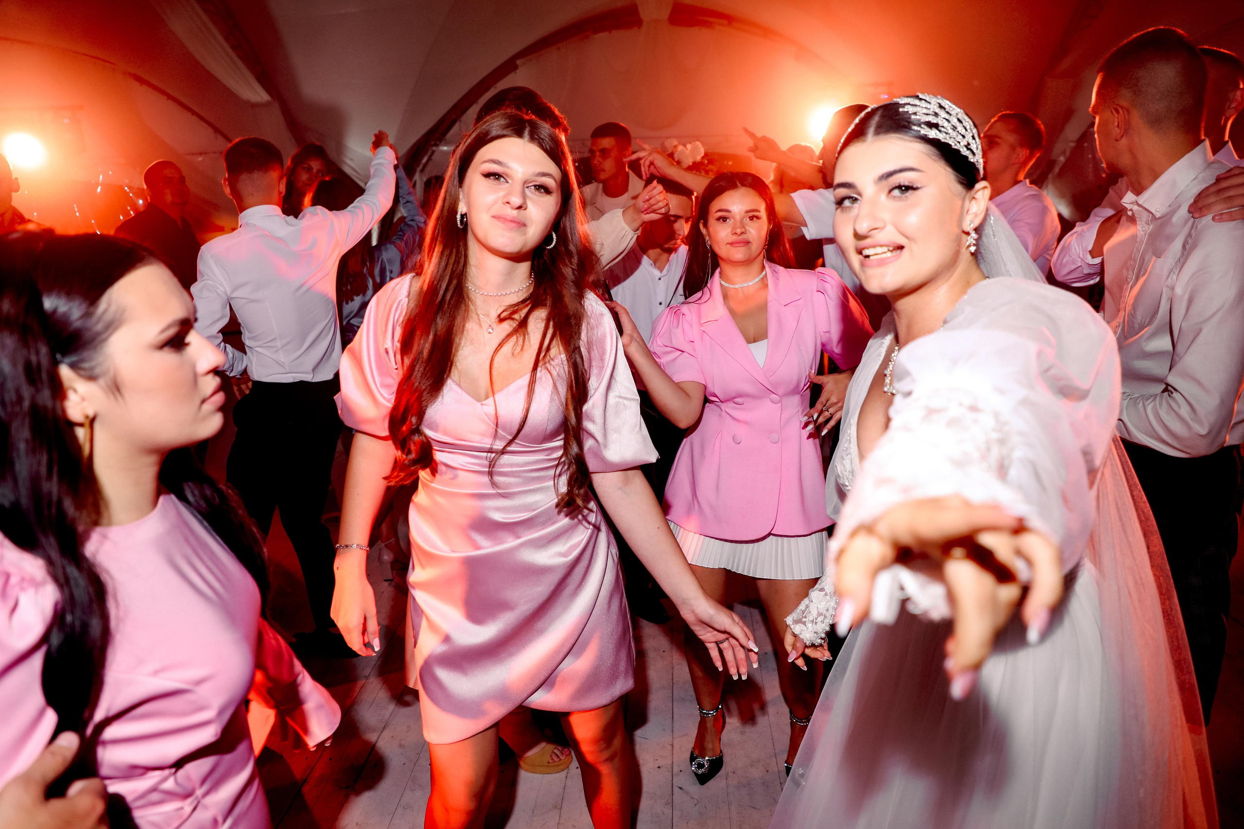 Данила и Ирина БАНКЕТ. Свадебный фотограф в Москве Анна Гусева