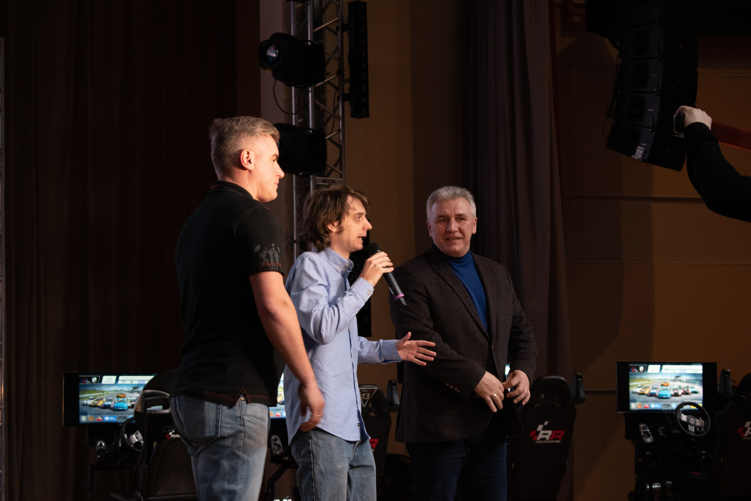 RaceRoom — Командный турнир среди ВУЗов города Москвы | 22.02.20. Репортажный фотограф Сыбер Мартти