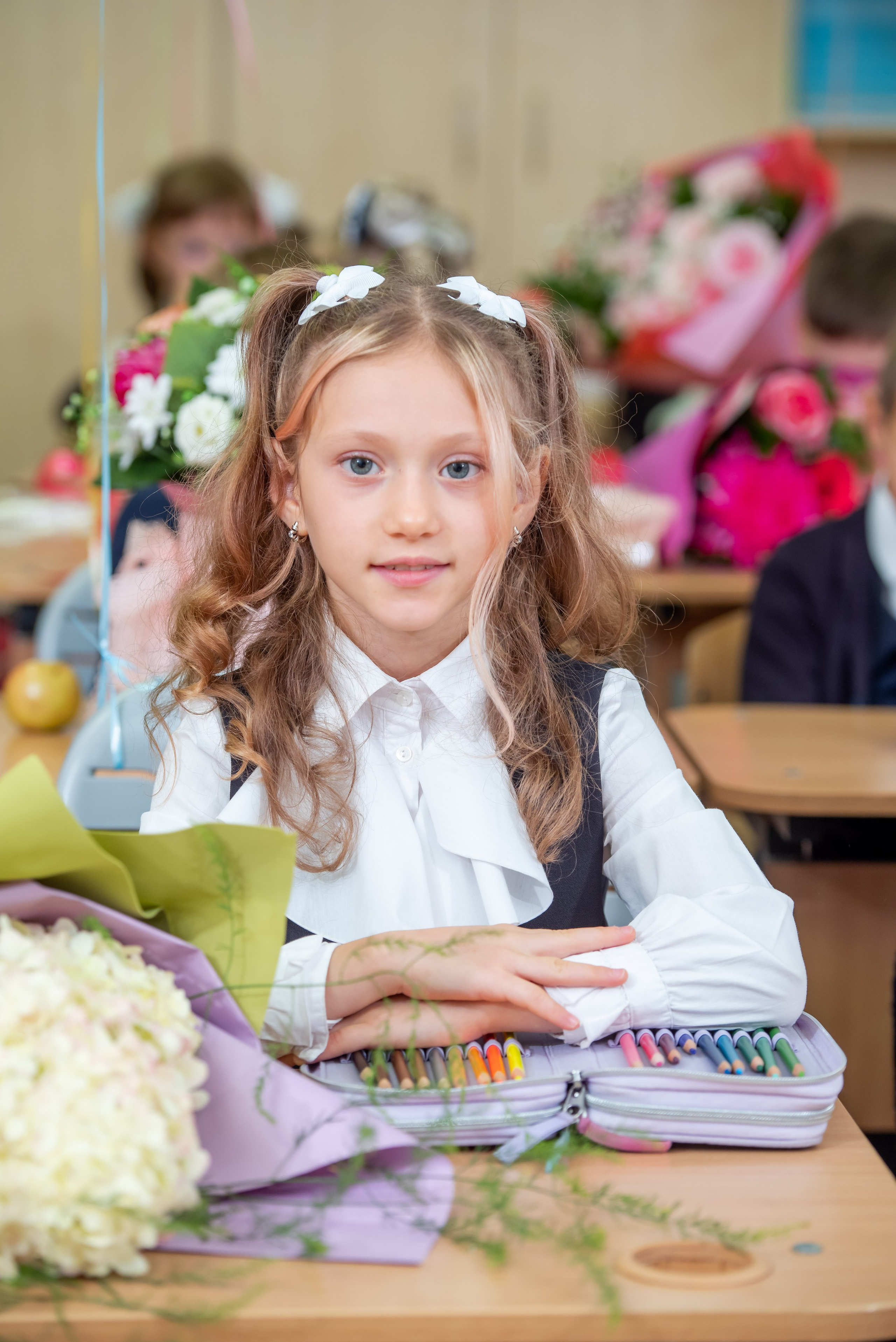 1 сентября «Новая школа». Выпускные альбомы в Севастополе, Крыму и Екатеринбурге