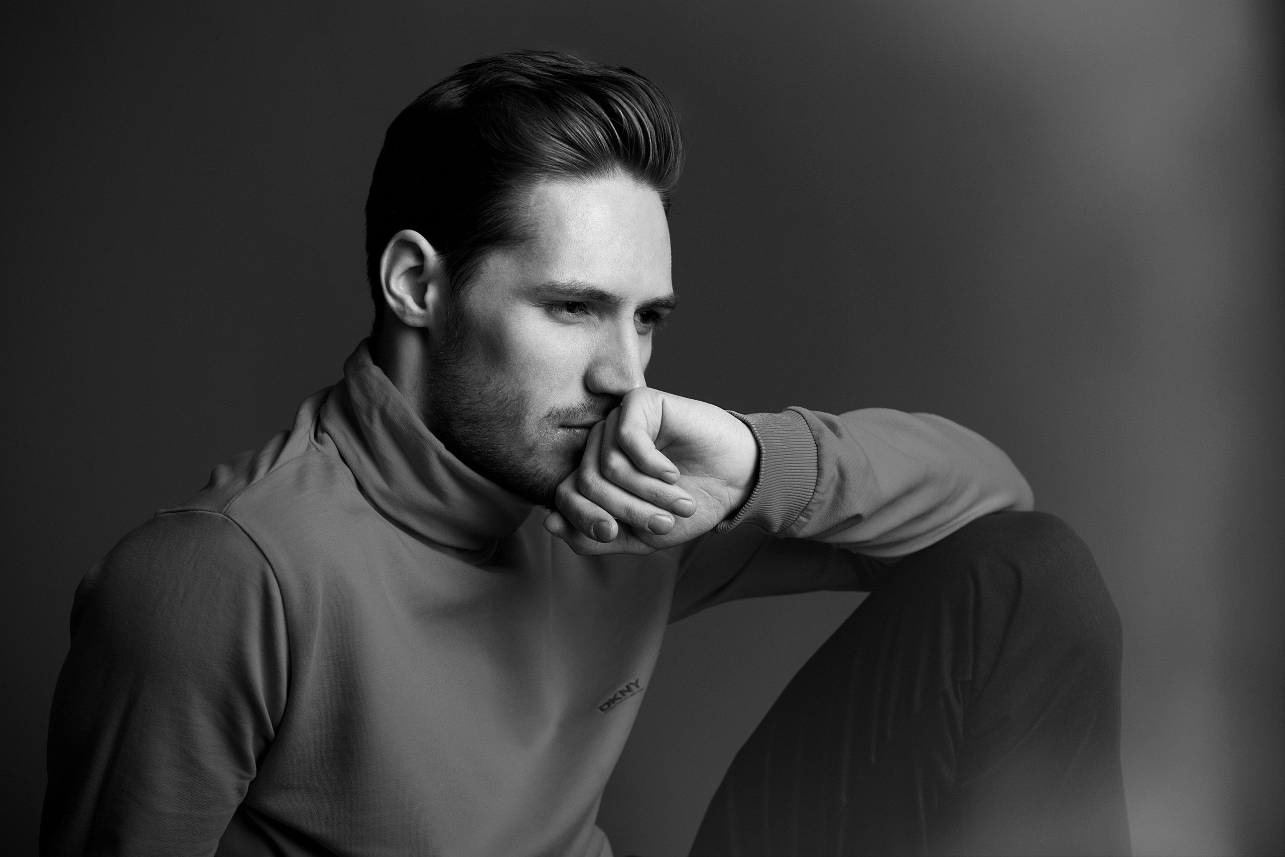 МУЖСКОЙ ПОРТРЕТ. Фотограф Dariella Rocks. Индивидуальные фотосессии в Екатеринбурге