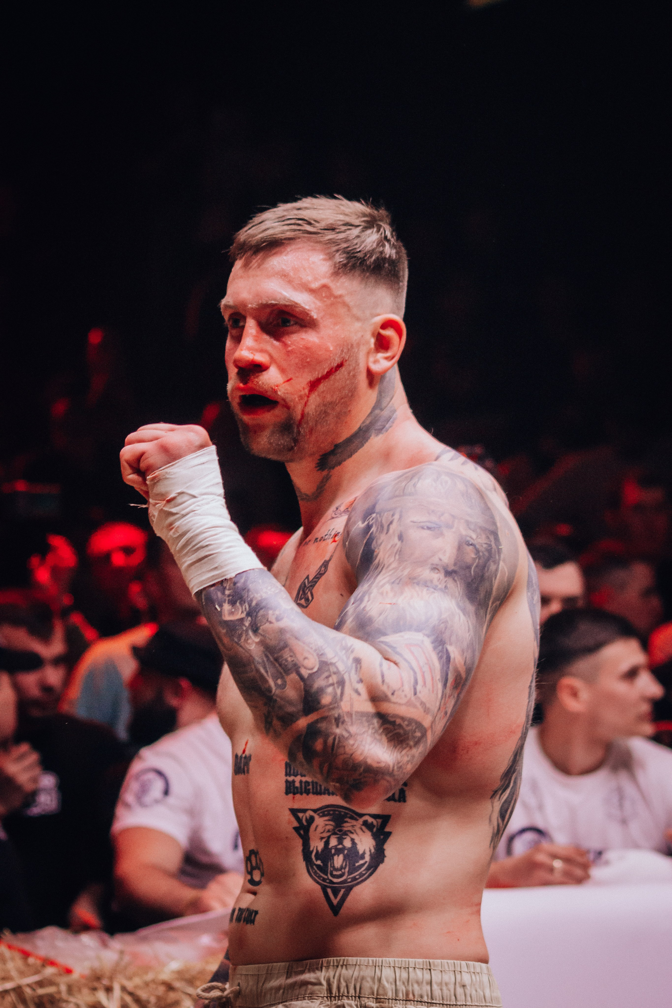 Кулачные бои TopDog. Анастасия Тен