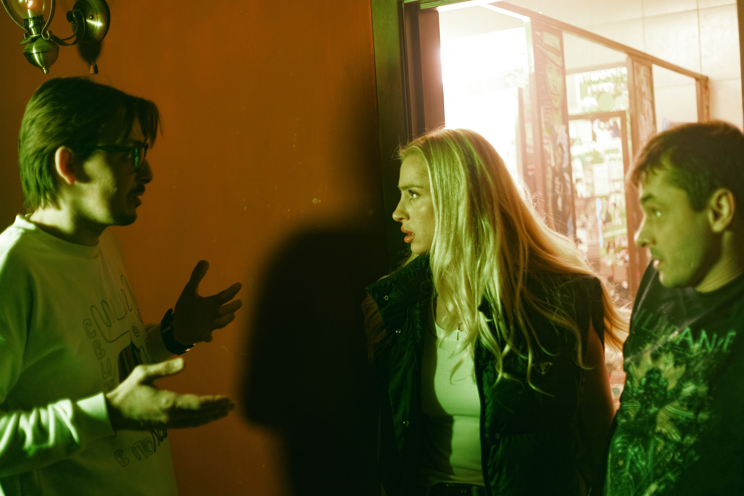 Бэкстейдж со съёмок фильма «Третья смена». Фотограф Александр Закадычный | Таганрог