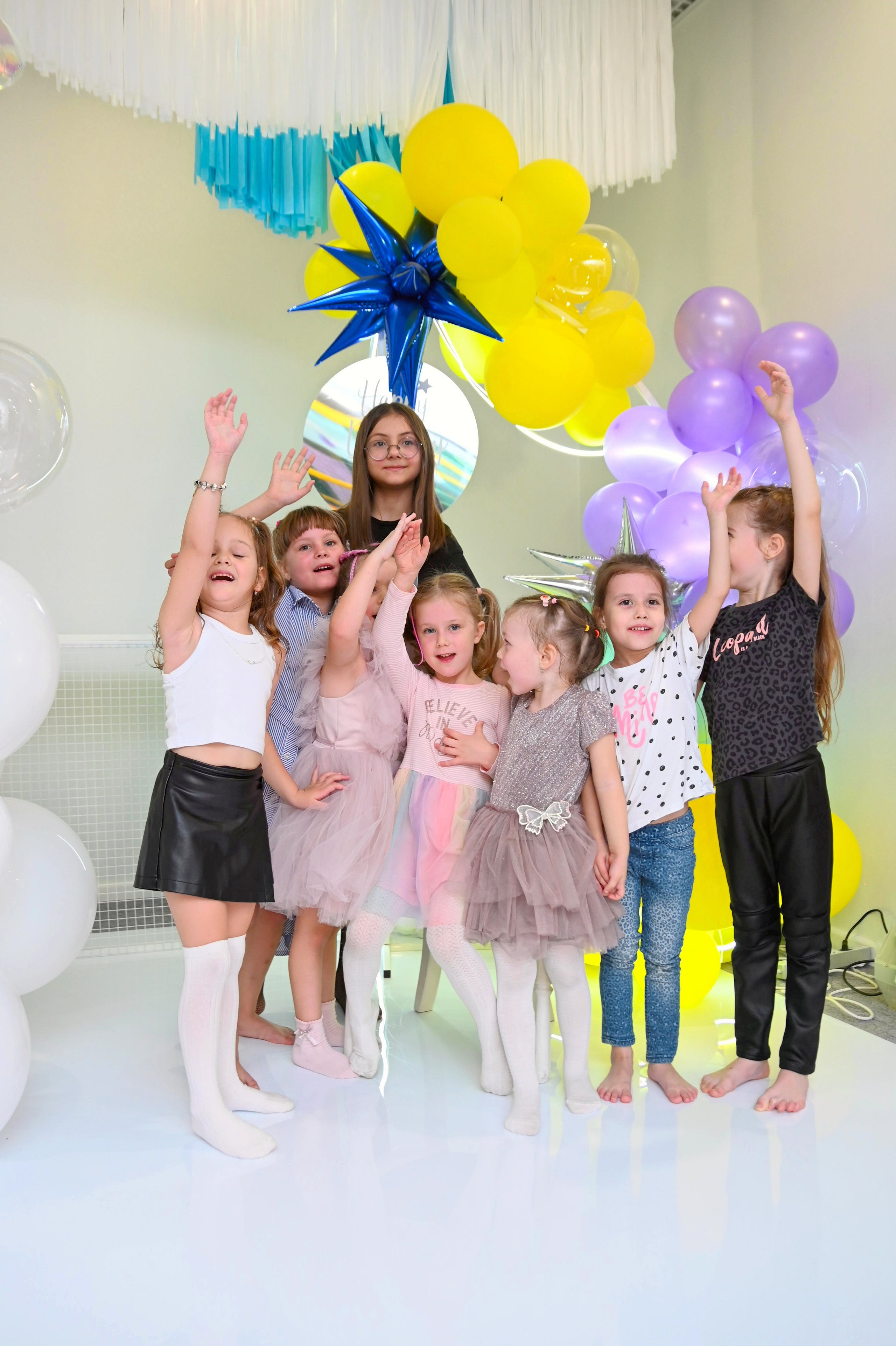 Игротека «Море Позитива». Я Ольга Казанцева, фотографирую снимаю ваши киноистории и печатаю фото и цифровые портреты на холсте