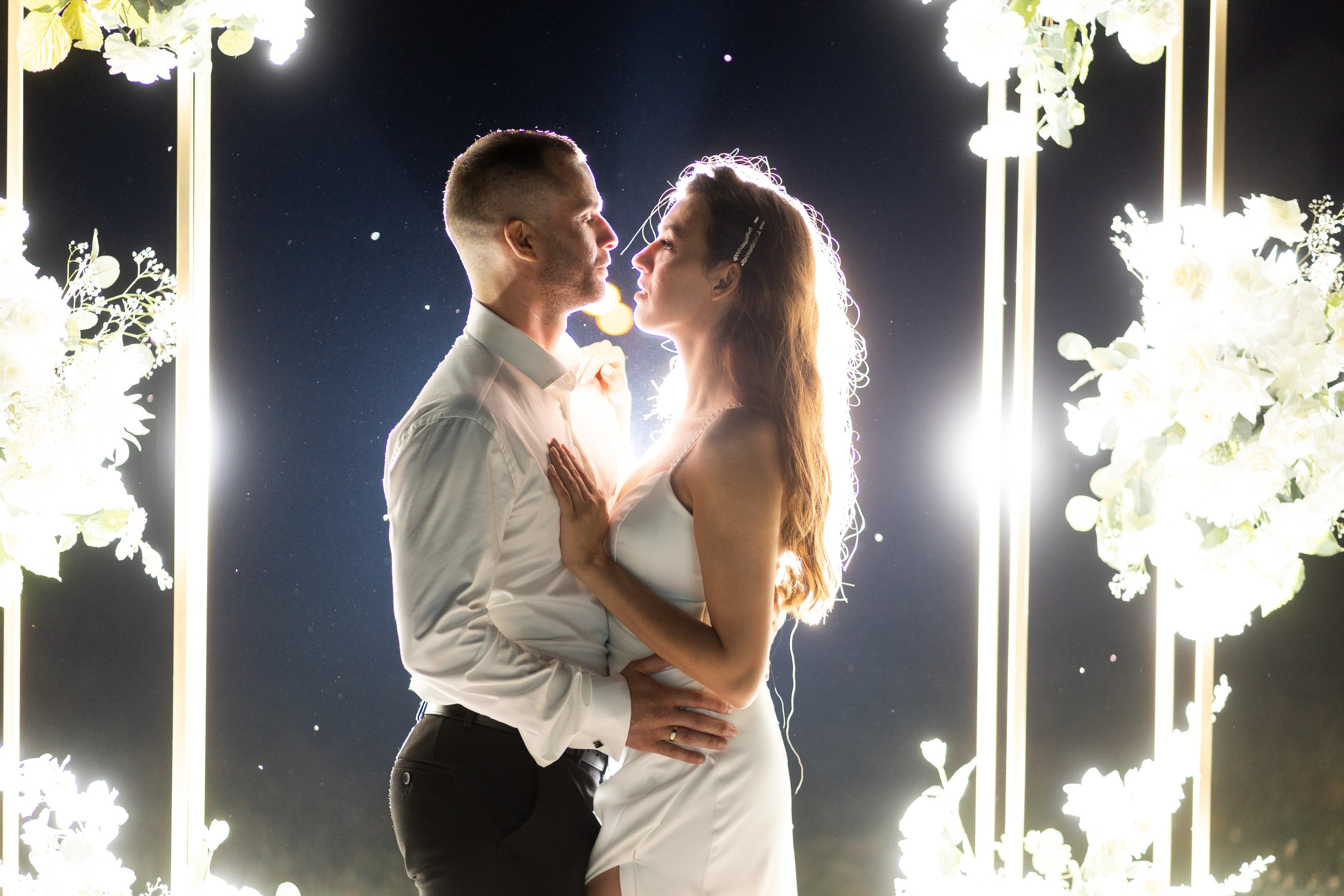 Световое оформление Villa Берег. DDrental прокатная компания Нижний Новгород