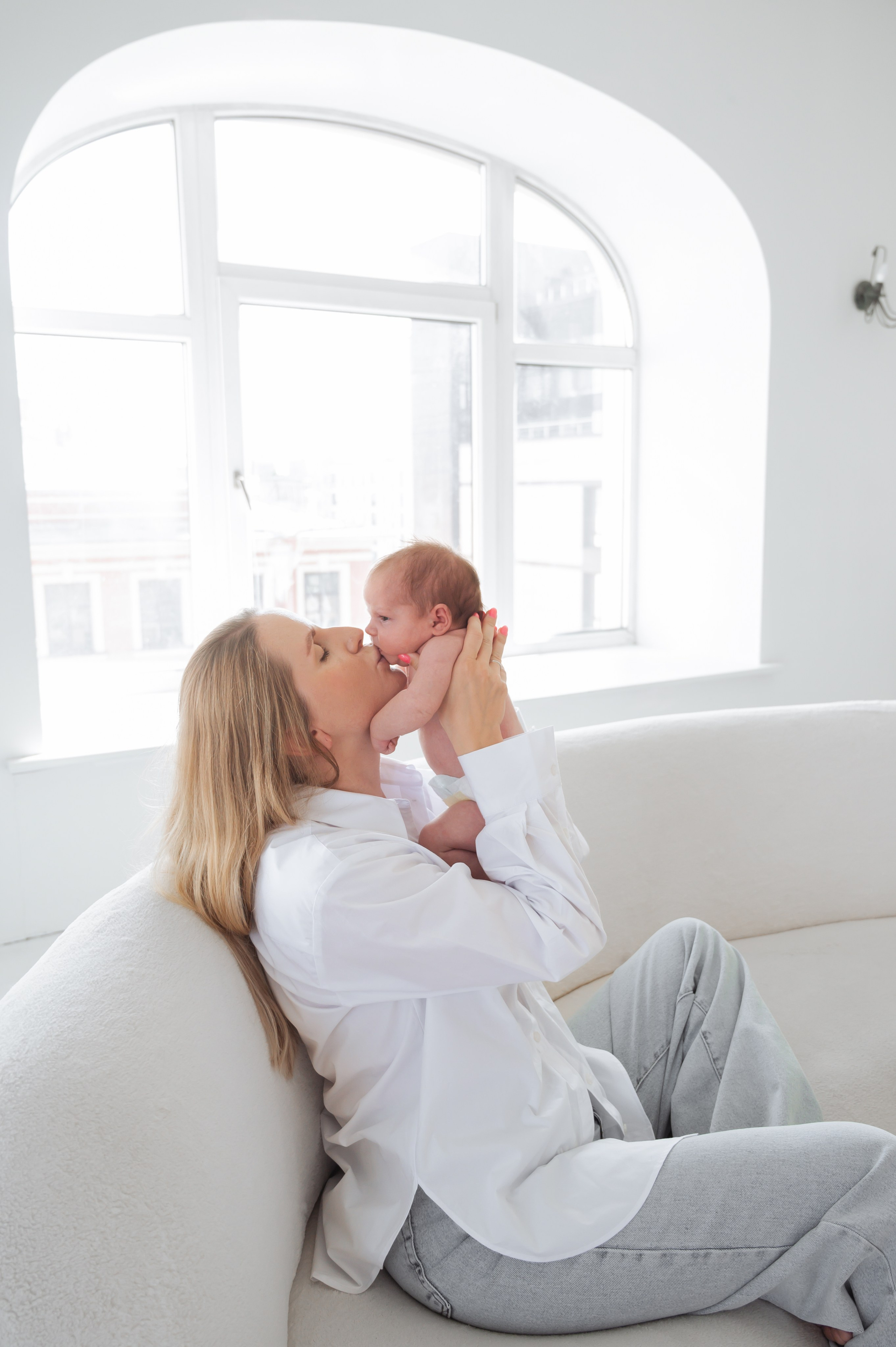 Наталья. Профессиональный фотограф беременности в СПБ. Стильные фотосессии беременности в стиле минимализм и классическая фотография