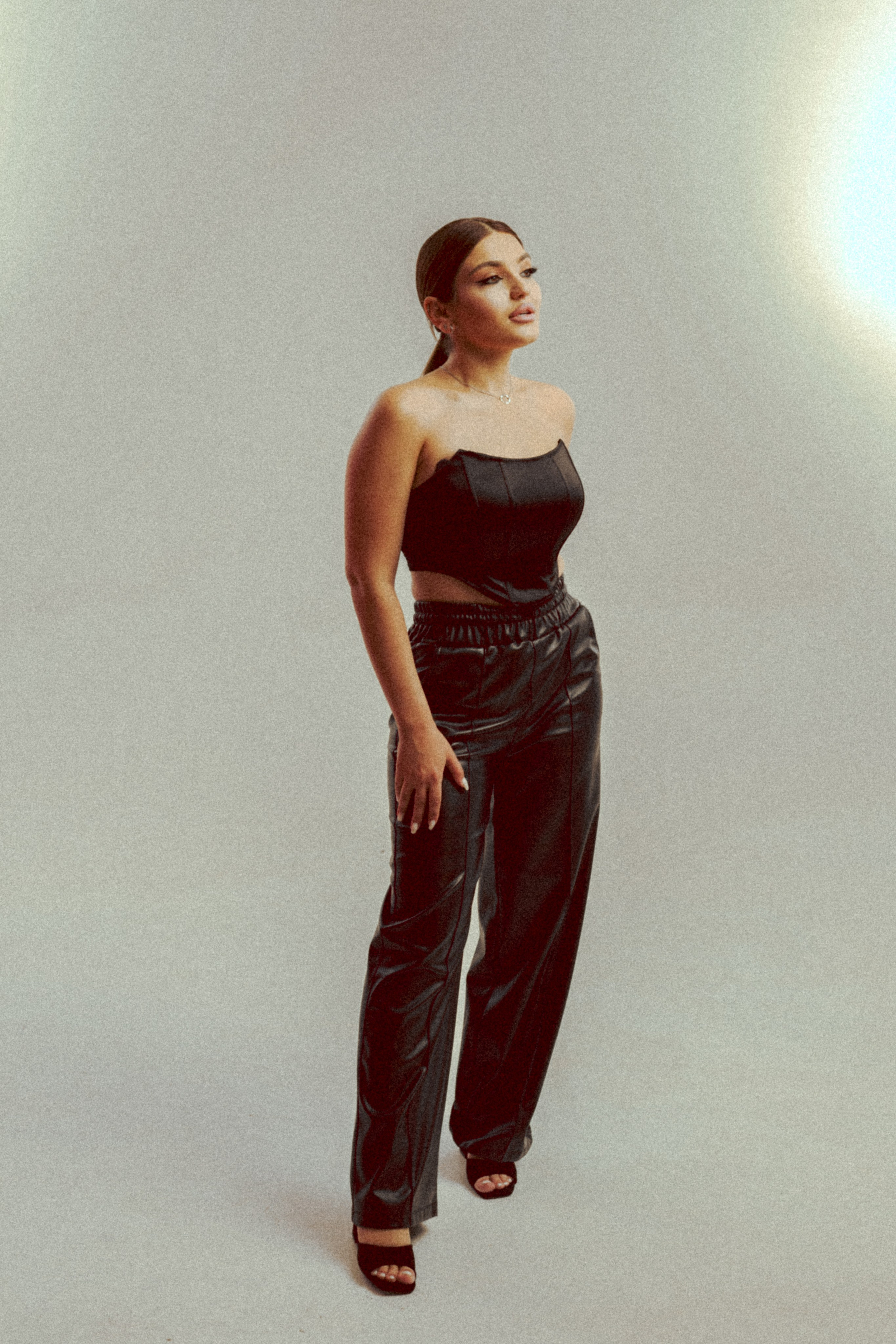 Сона. Фотограф Стилист Тюмень Вера Хайруллина