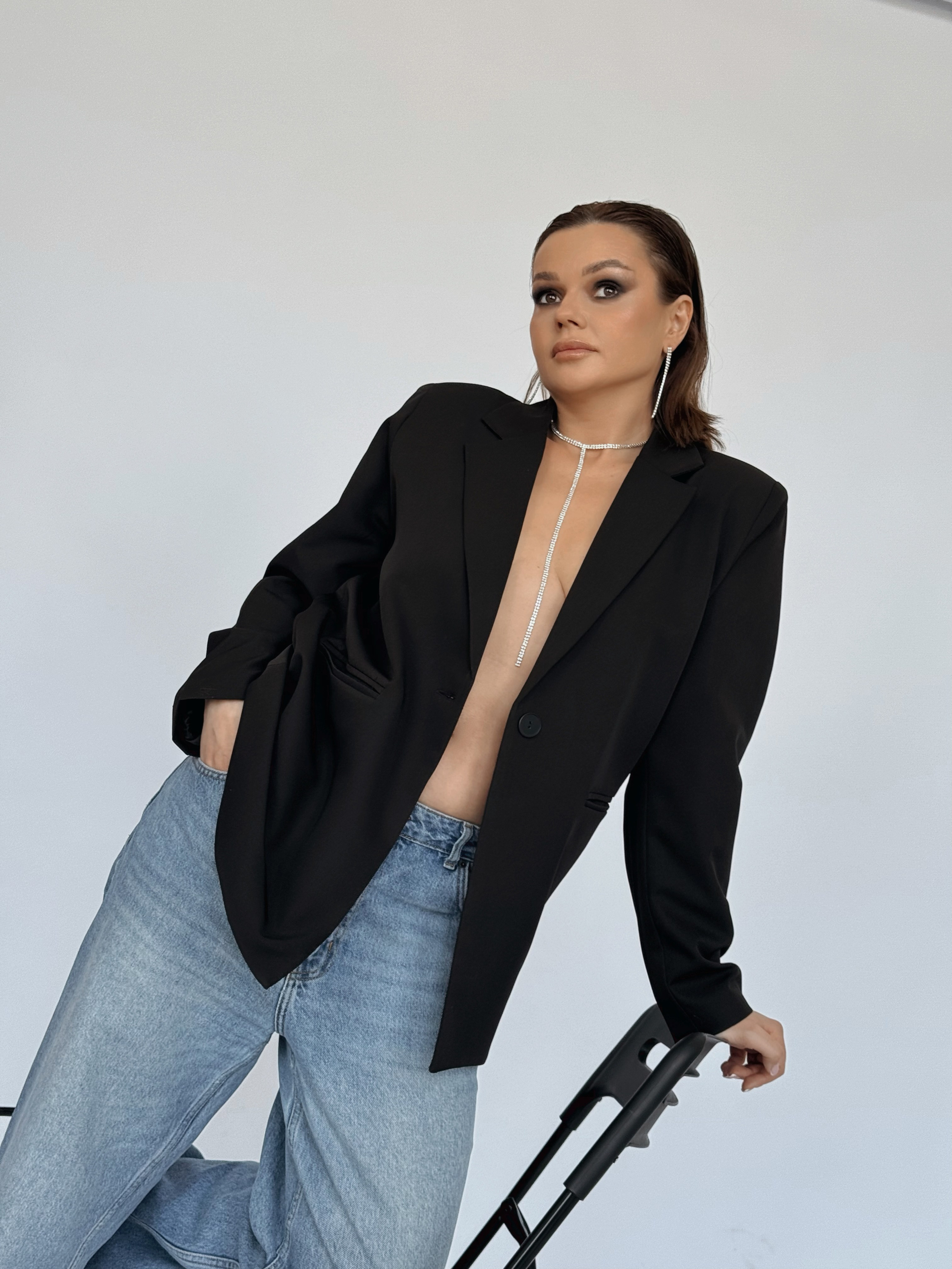 Съёмка в студии. Мобильный фотограф в Омске