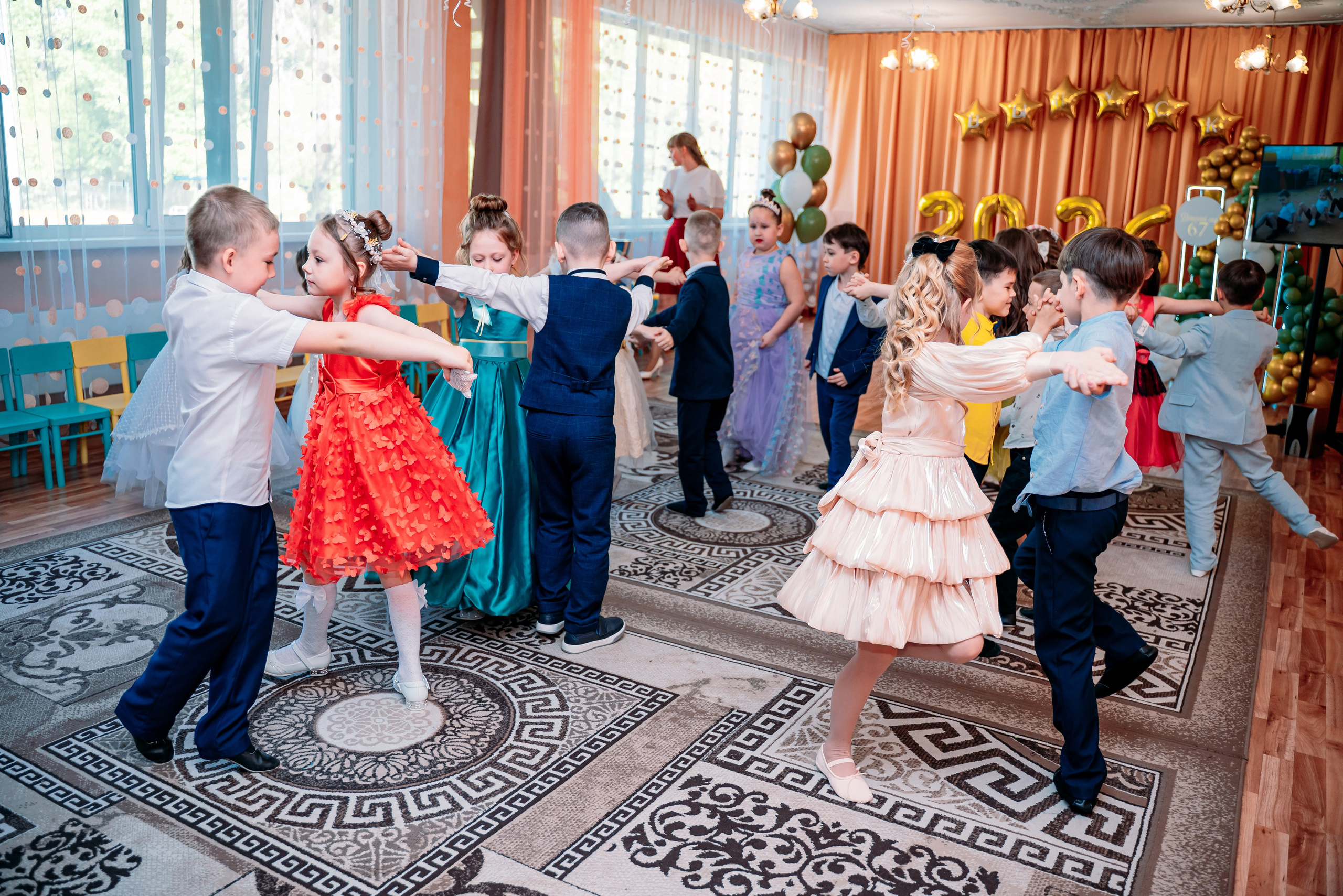 Выпускной 2026 детский сад 67. Фотограф Алёна Царькова. Киселевск