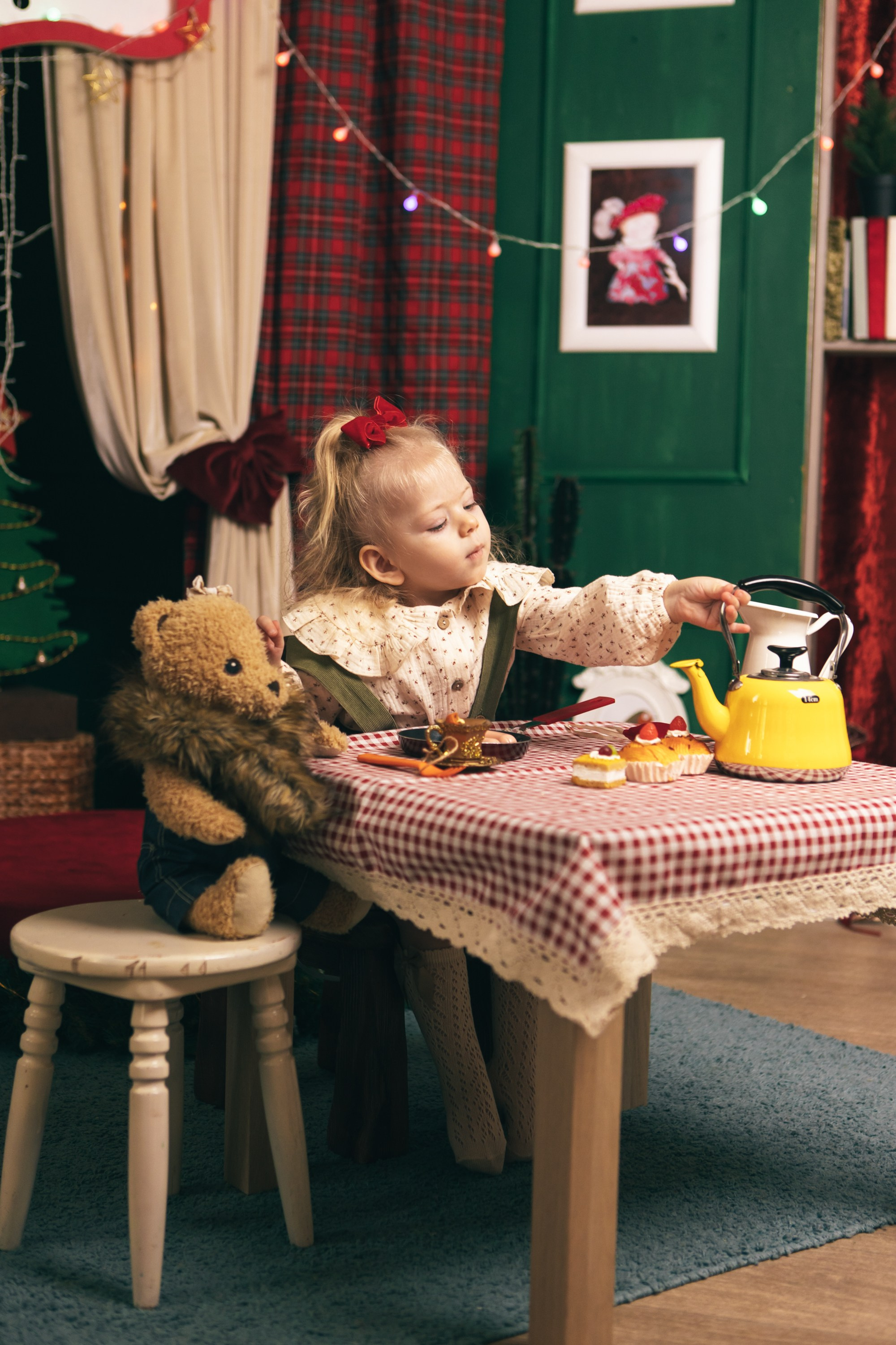 Фотосессия Маша и Медведь. Фотограф в Оренбурге. Профессиональный фотограф