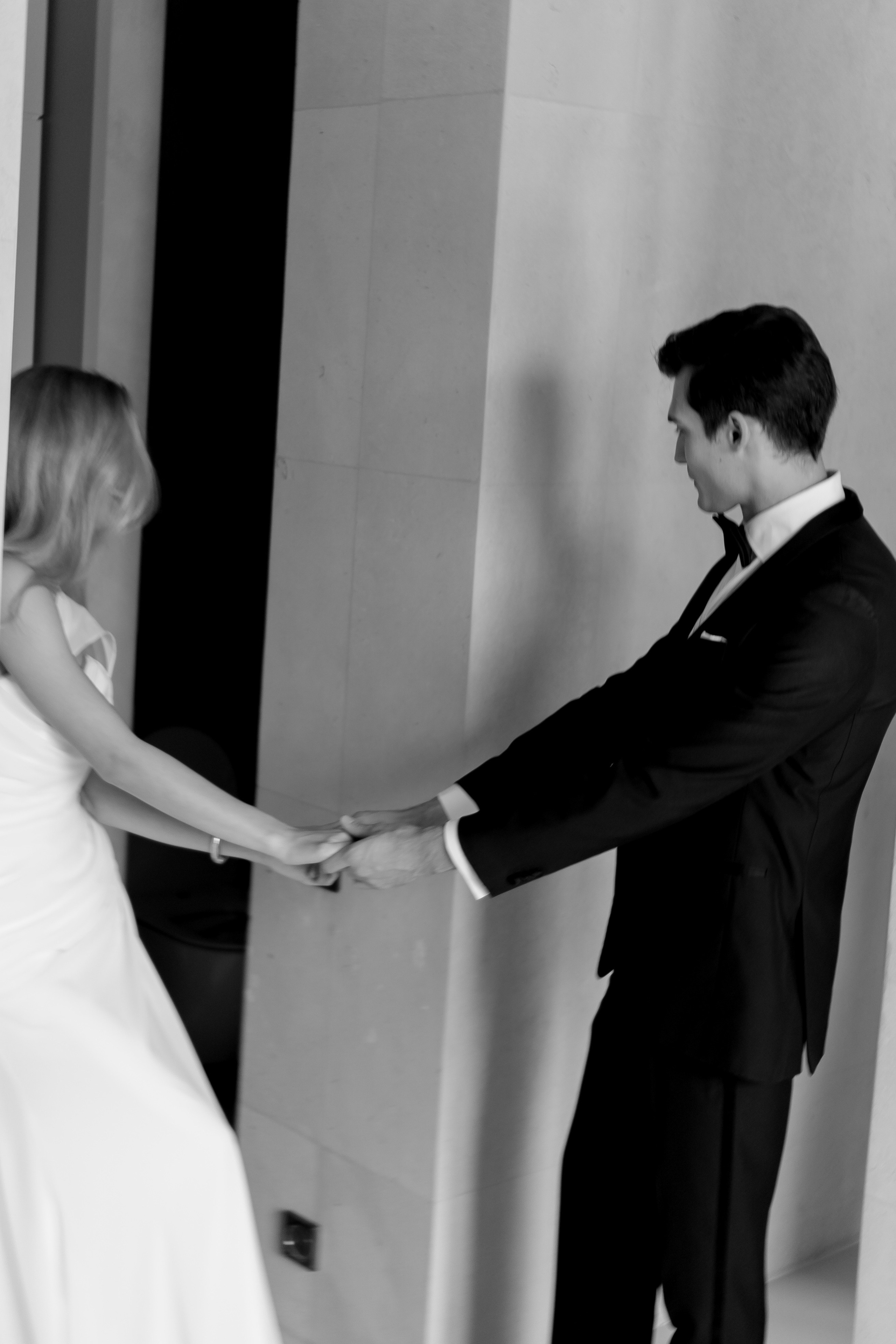 ЭЛЕГАНТНАЯ СВАДБЕНАЯ СЬЕМКА ЖЕНИХА И НЕВЕСТЫ В ДОРОГОМ ОТЕЛЕ САНКТ-ПЕТЕРБУРГА. Профессиональный фотограф, Санкт-Петербург — Виктория Богомолова