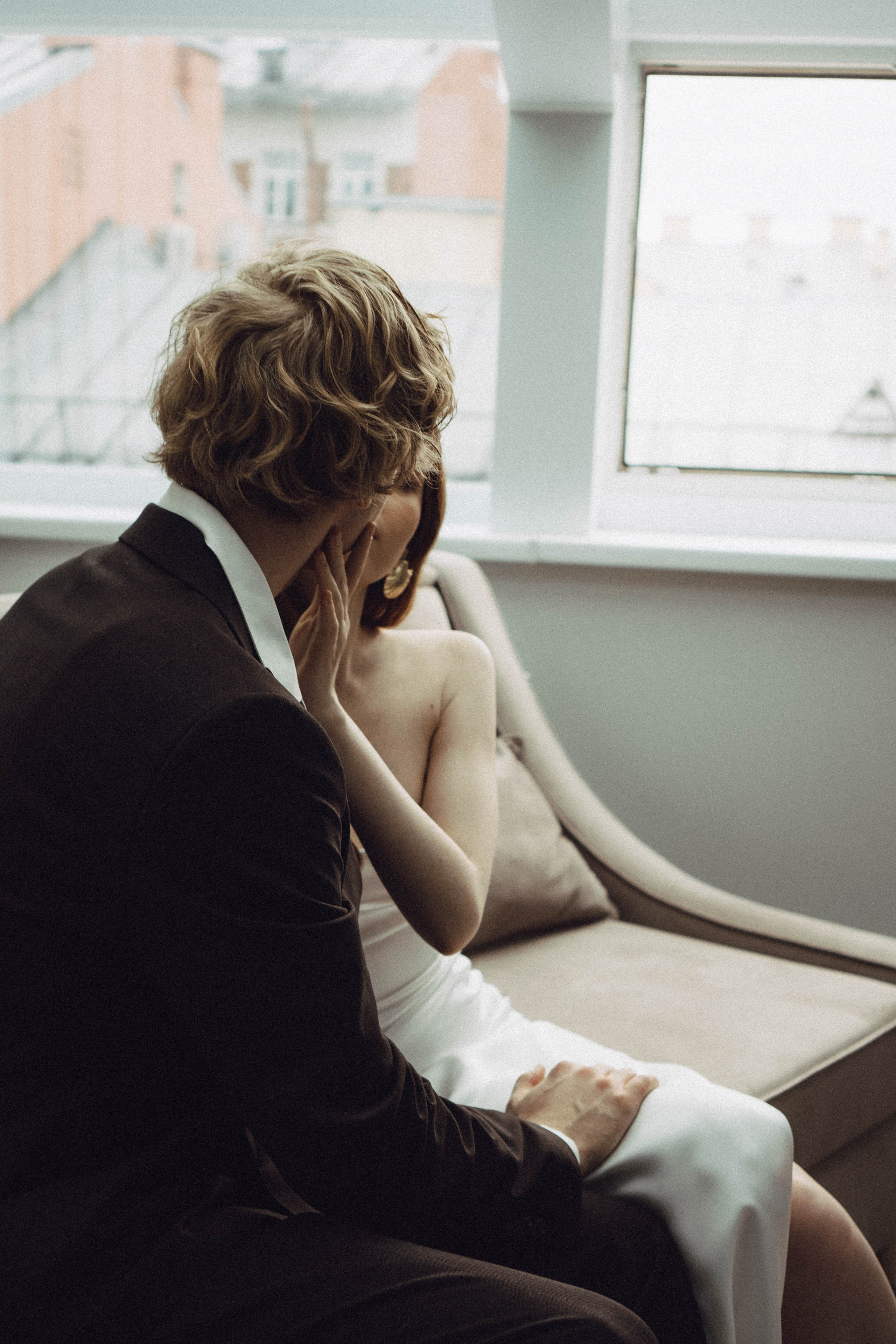 СВАДЕБНАЯ СЬЕМКА В ОТЕЛЕ. СБОРЫ ЖЕНИХА И НЕВЕСТЫ И ТАКЖЕ ТОР И ПОДГОТОВКА К ПРОГУЛКЕ. Профессиональный фотограф, Санкт-Петербург — Виктория Богомолова