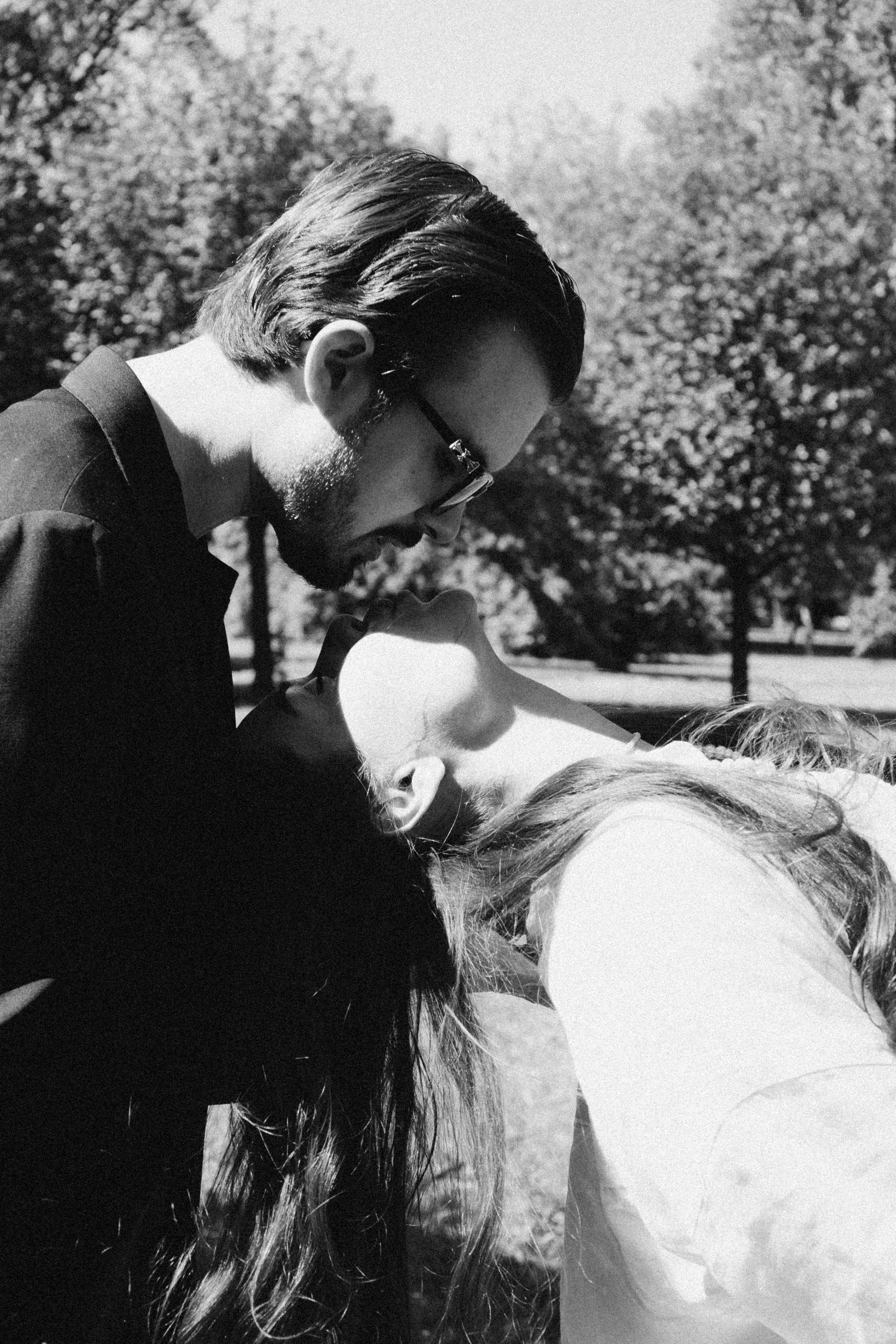 СВАДЕБНАЯ СЬЕМКА В ПАРКЕ ПОБЕДЫ И ПРОГУЛКА ПО МОСКОВСКОМУ ПРОСПЕКТУ. Профессиональный фотограф, Санкт-Петербург — Виктория Богомолова