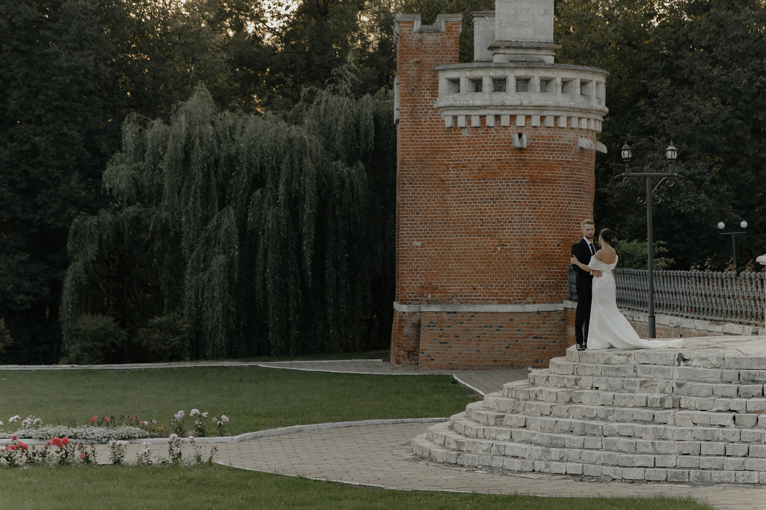 31.08.2024. RETOUCH-HOUSE