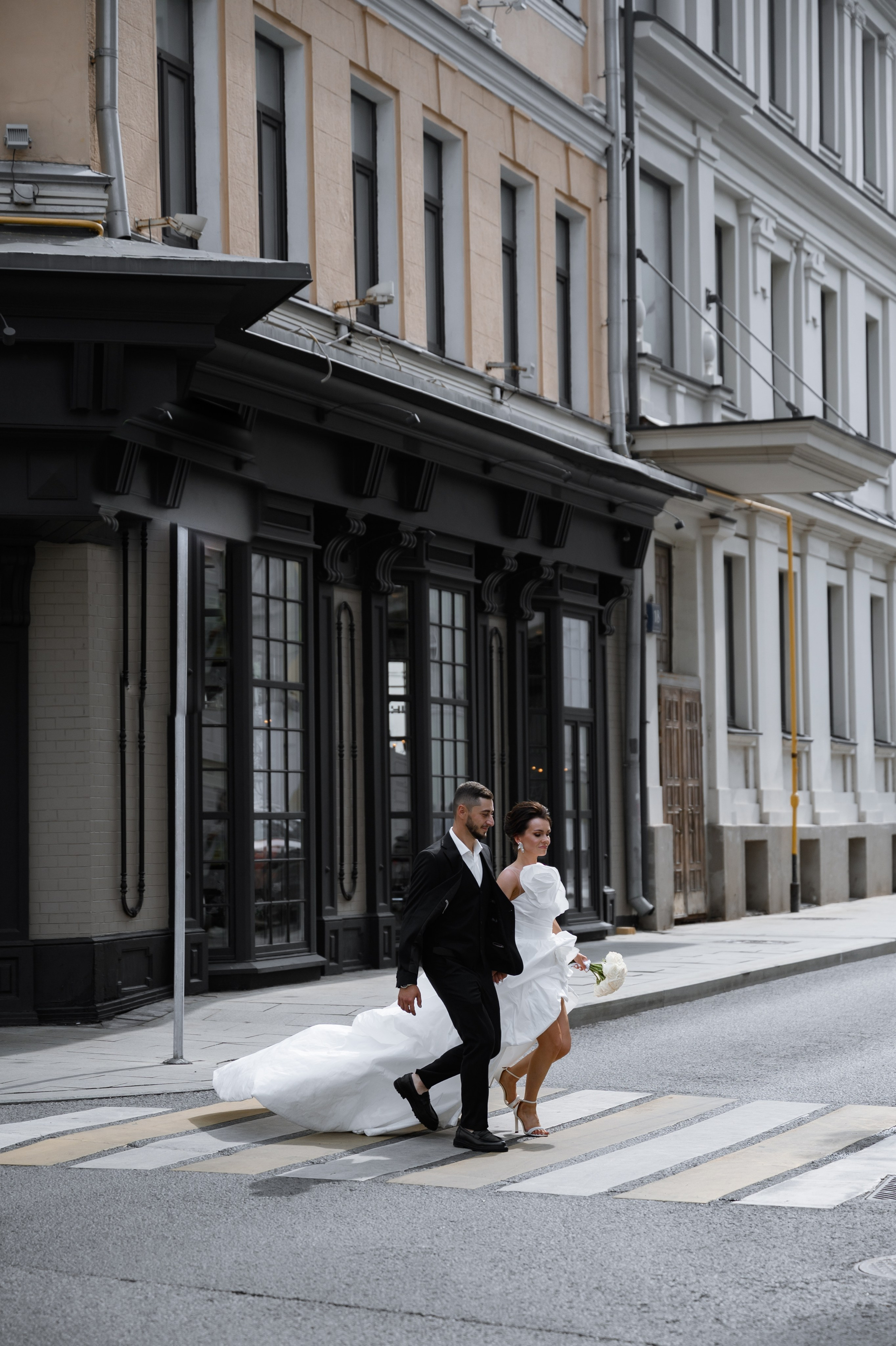 23.08.2024. RETOUCH-HOUSE