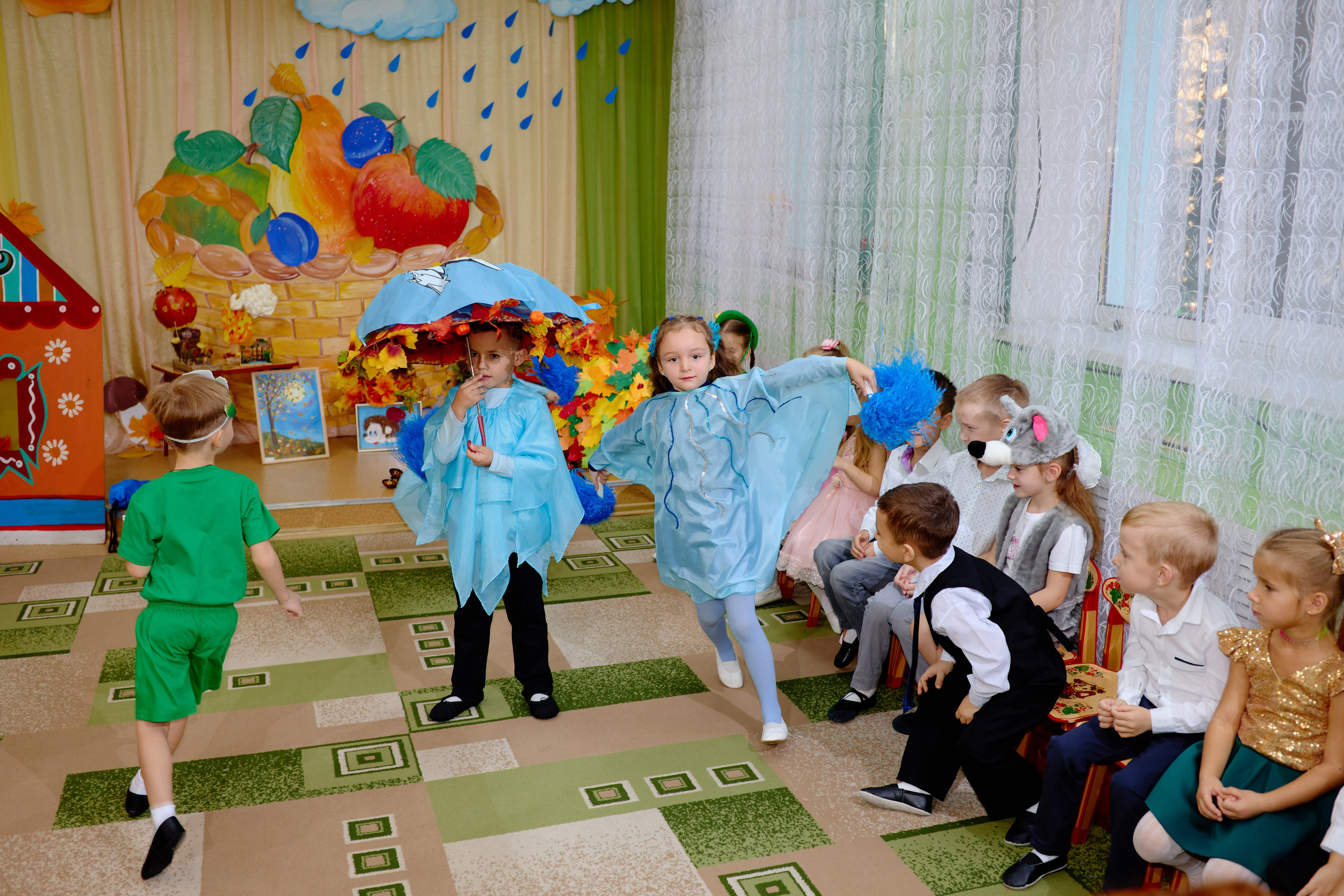 Осенние сьемки в детском саду таганрог. Фотограф Выпускные альбомы Таганрог Сергей Коробченко