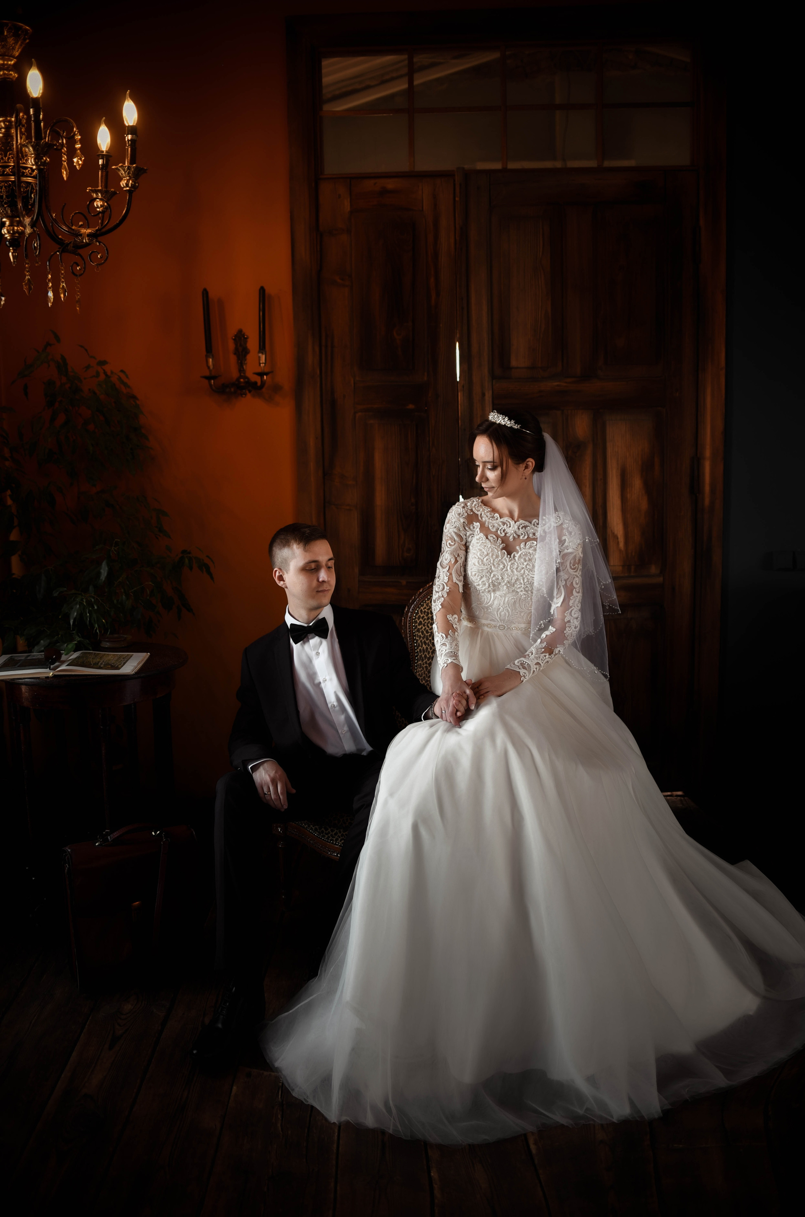 Весенняя, романтичная свадебная серия Владислава и Валентины. Свадебный, семейный, детский, контент фотограф в Омске Максим Ильин