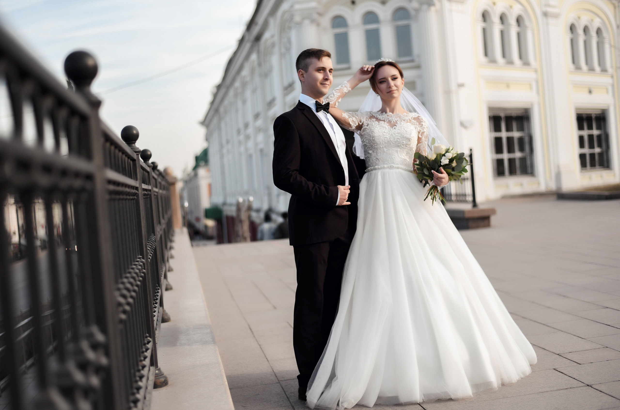 Весенняя, романтичная свадебная серия Владислава и Валентины. Свадебный, семейный, детский, контент фотограф в Омске Максим Ильин