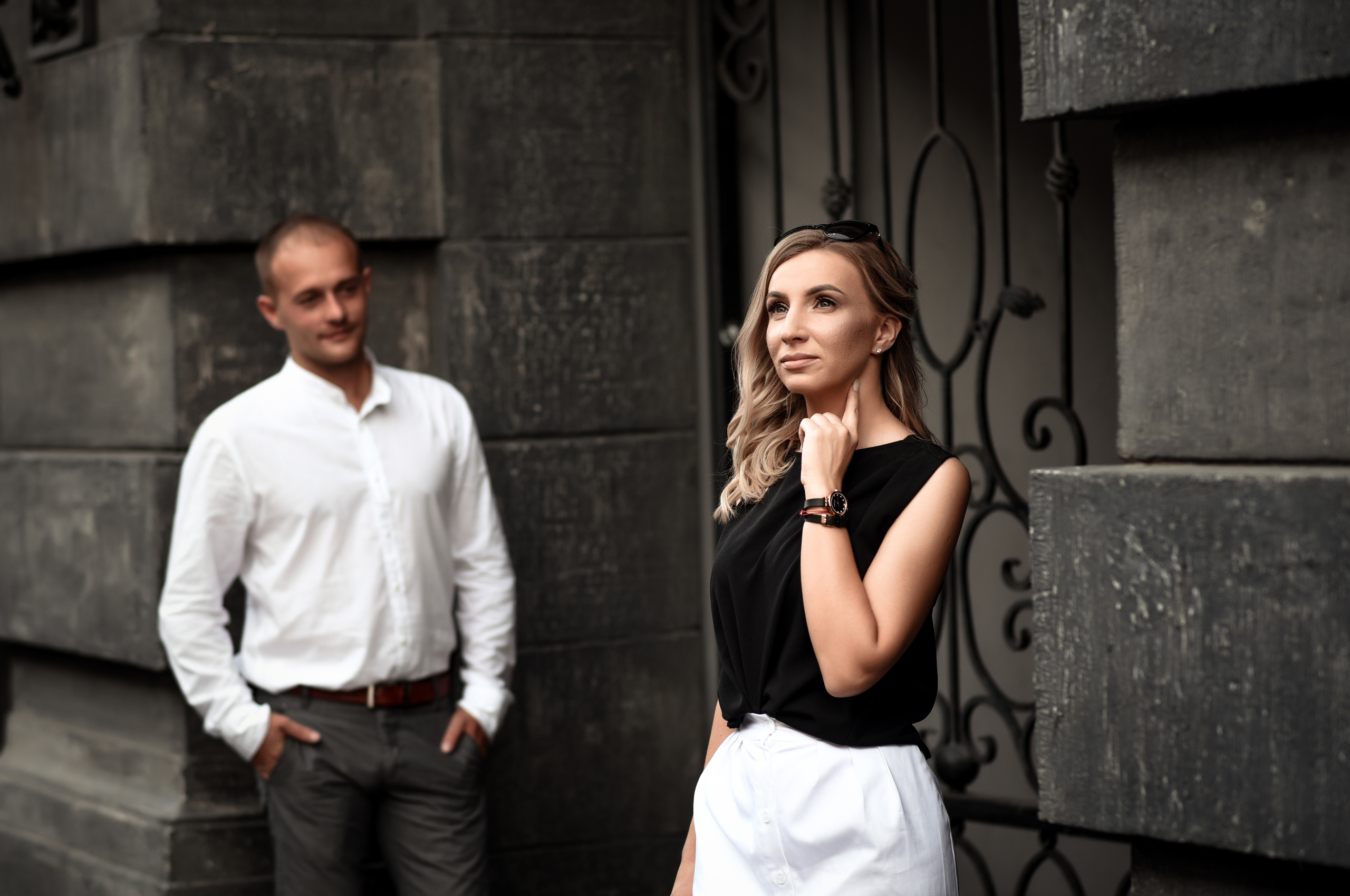 Love story в двух локациях город и природа. Свадебный, семейный, детский, контент фотограф в Омске Максим Ильин